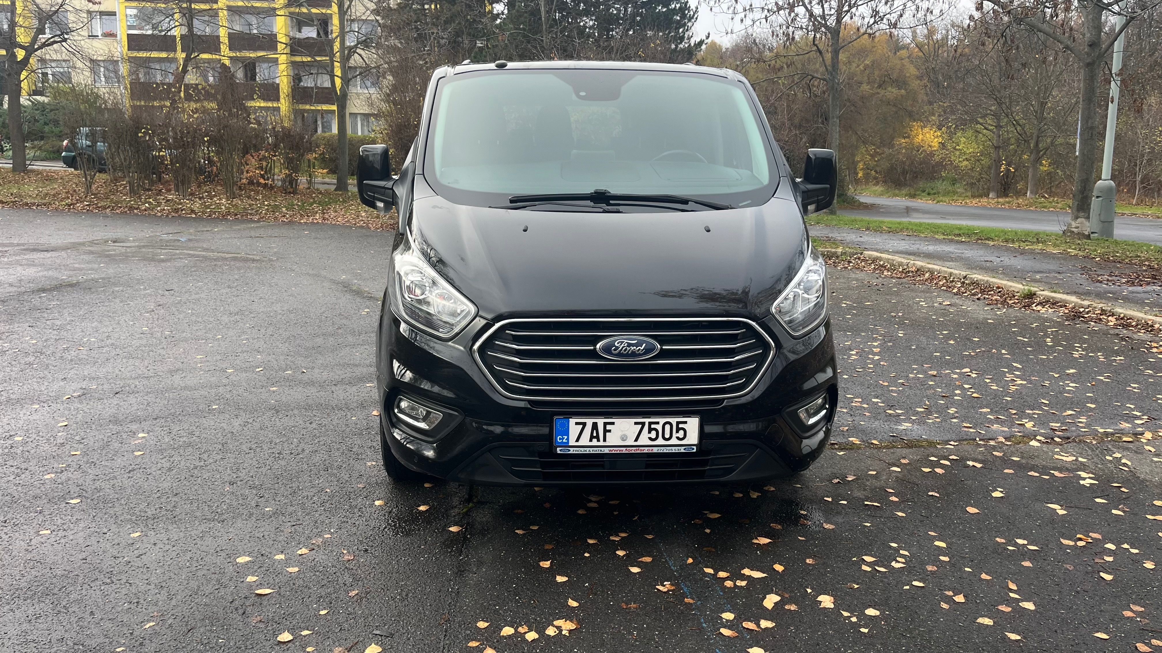 Ford Tourneo Custom, FORD Tourneo Custom 2.0 125kW - fotka 2