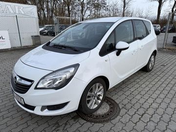 1.4i 88 kW servisní knížka