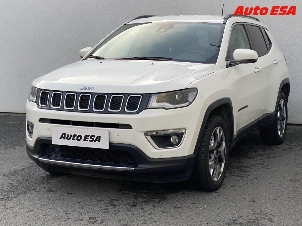 Jeep Compass, 2.0CRD 4x4,2.maj,ČR,AT - fotka 3