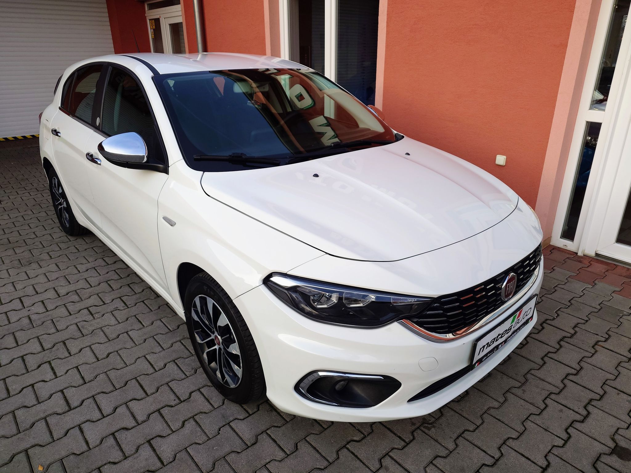 Fiat Tipo, 1.4 Mirror 70 kW - fotka 4
