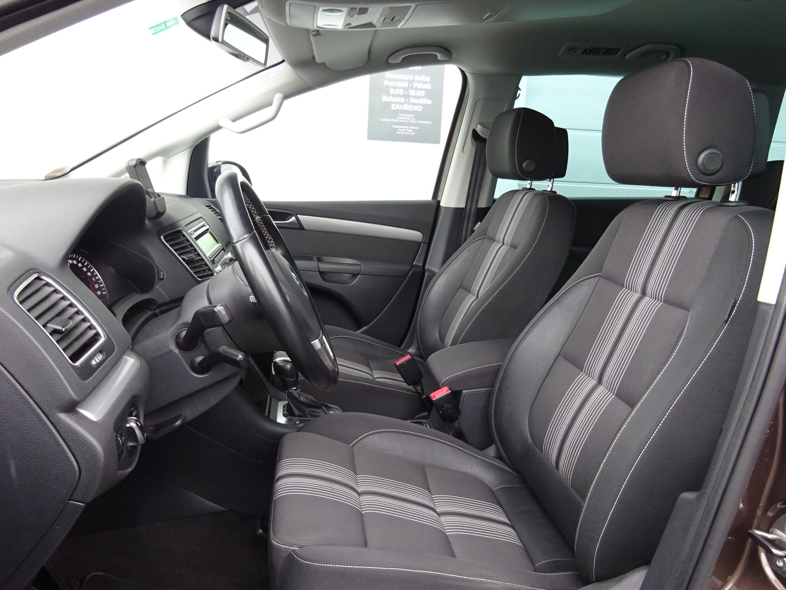 Volkswagen Sharan, 2.0 TDi MATCH DSG - fotka 5
