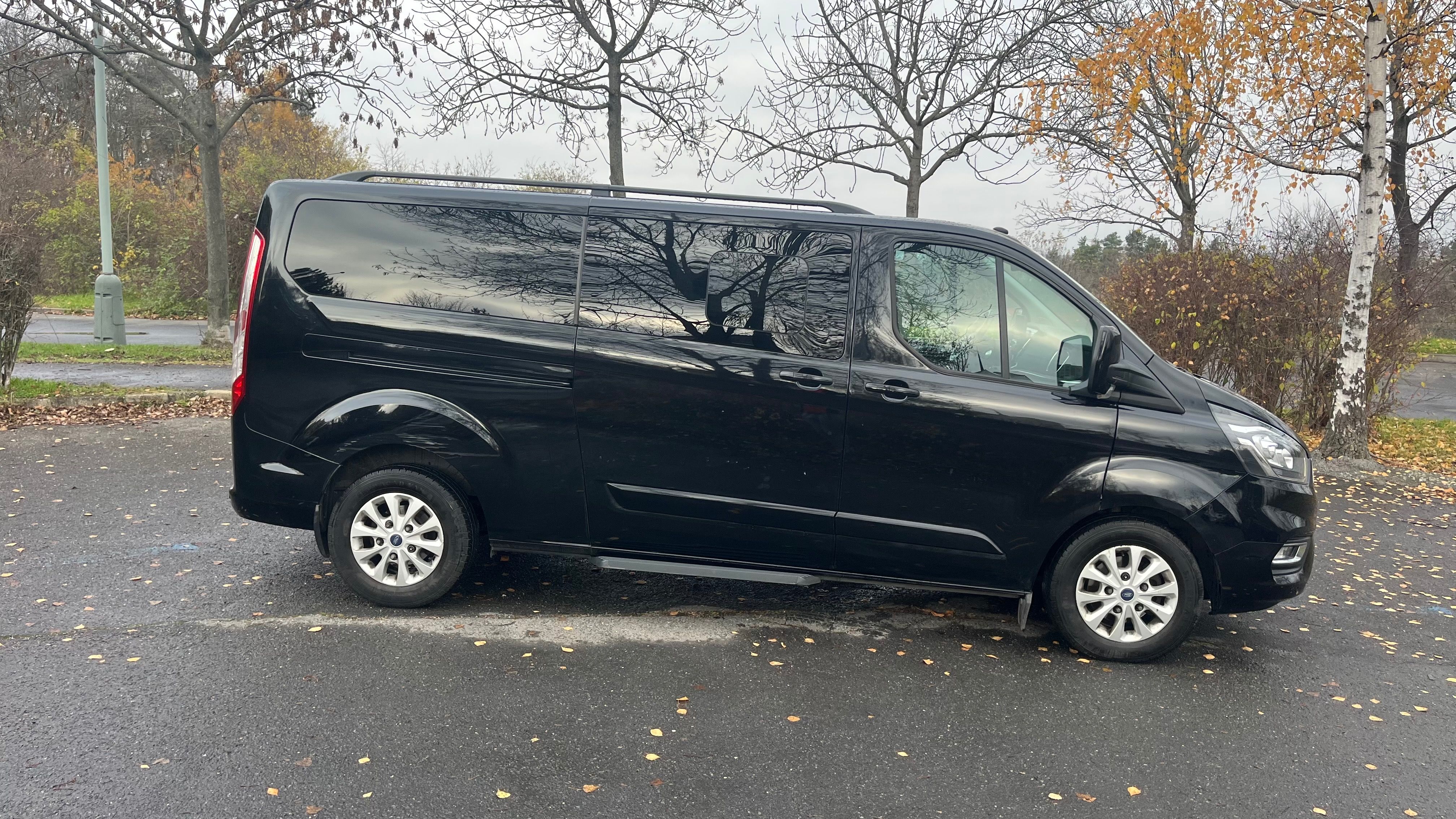 Ford Tourneo Custom, FORD Tourneo Custom 2.0 125kW - fotka 3