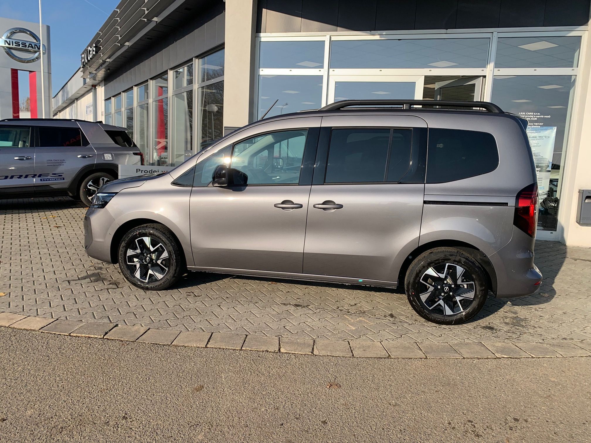 Nissan Townstar, 1,3 DIG-T AT Tekna L1 - fotka 4