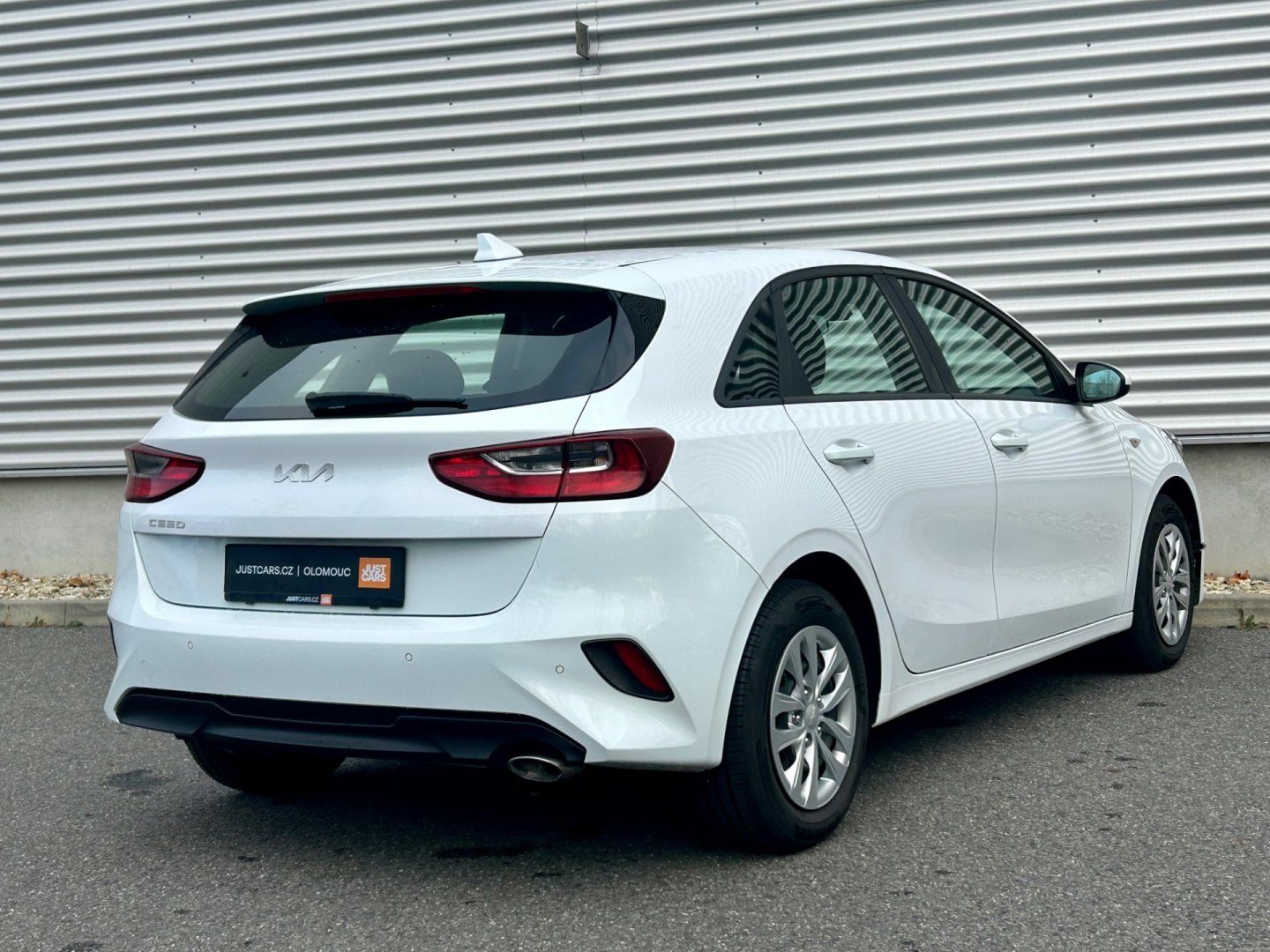 Kia Cee´d, 1.6 CRDi 100kW/1.Maj./DPH/ČR - fotka 5
