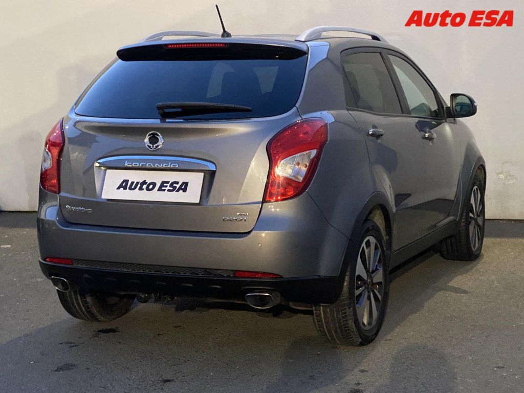 SsangYong Korando, 2.0 e-XDi AWD,AC,TZ - fotka 4