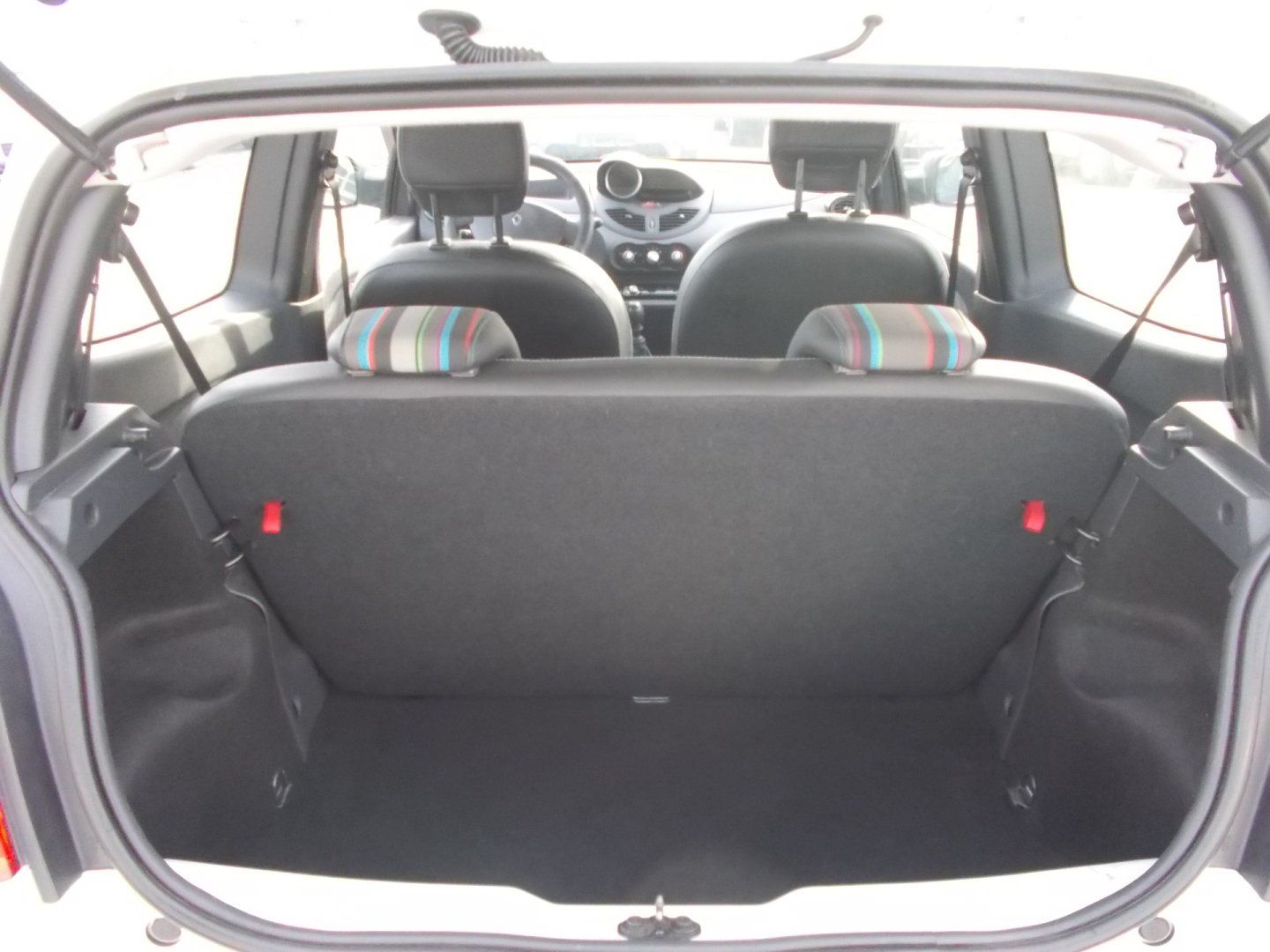 Renault Twingo, 1,2l, 55kW, serviska - fotka 6