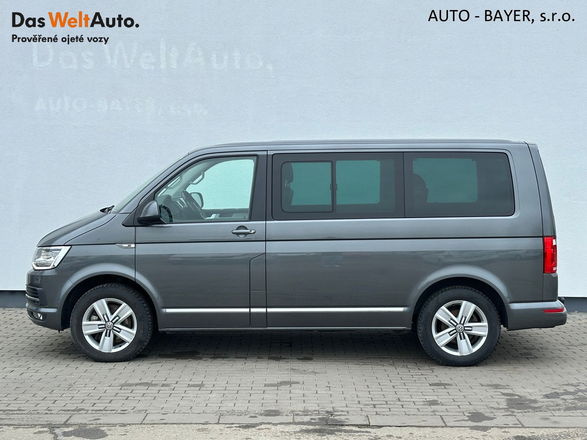 Volkswagen Multivan, Comfortline 4Motion 2.0 TDI BM - fotka 3