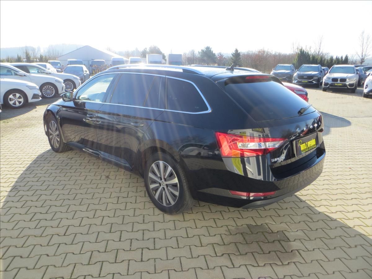 Škoda Superb, 2,0 TDI Style 110kW DSG ČR - fotka 5