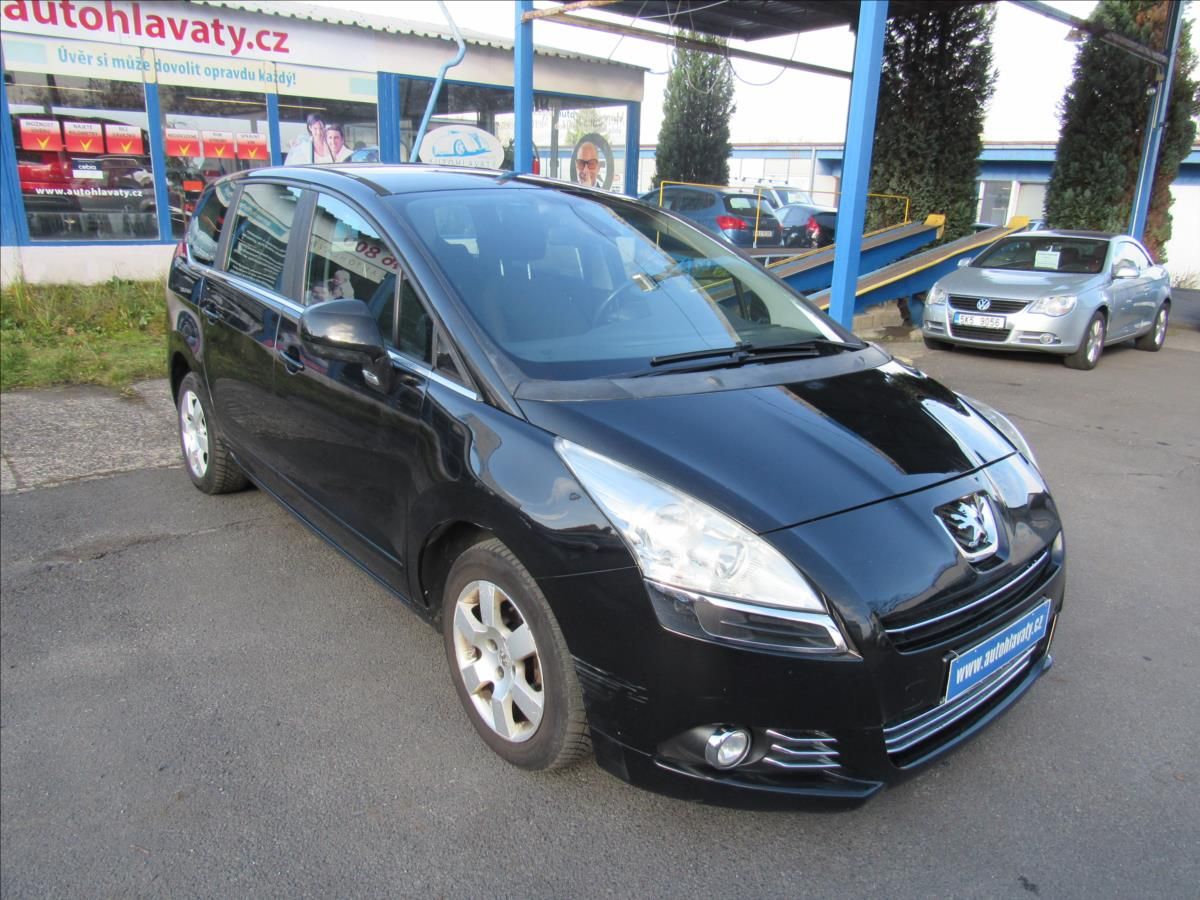 Peugeot 5008, 2,0 HDi 110kW - fotka 3