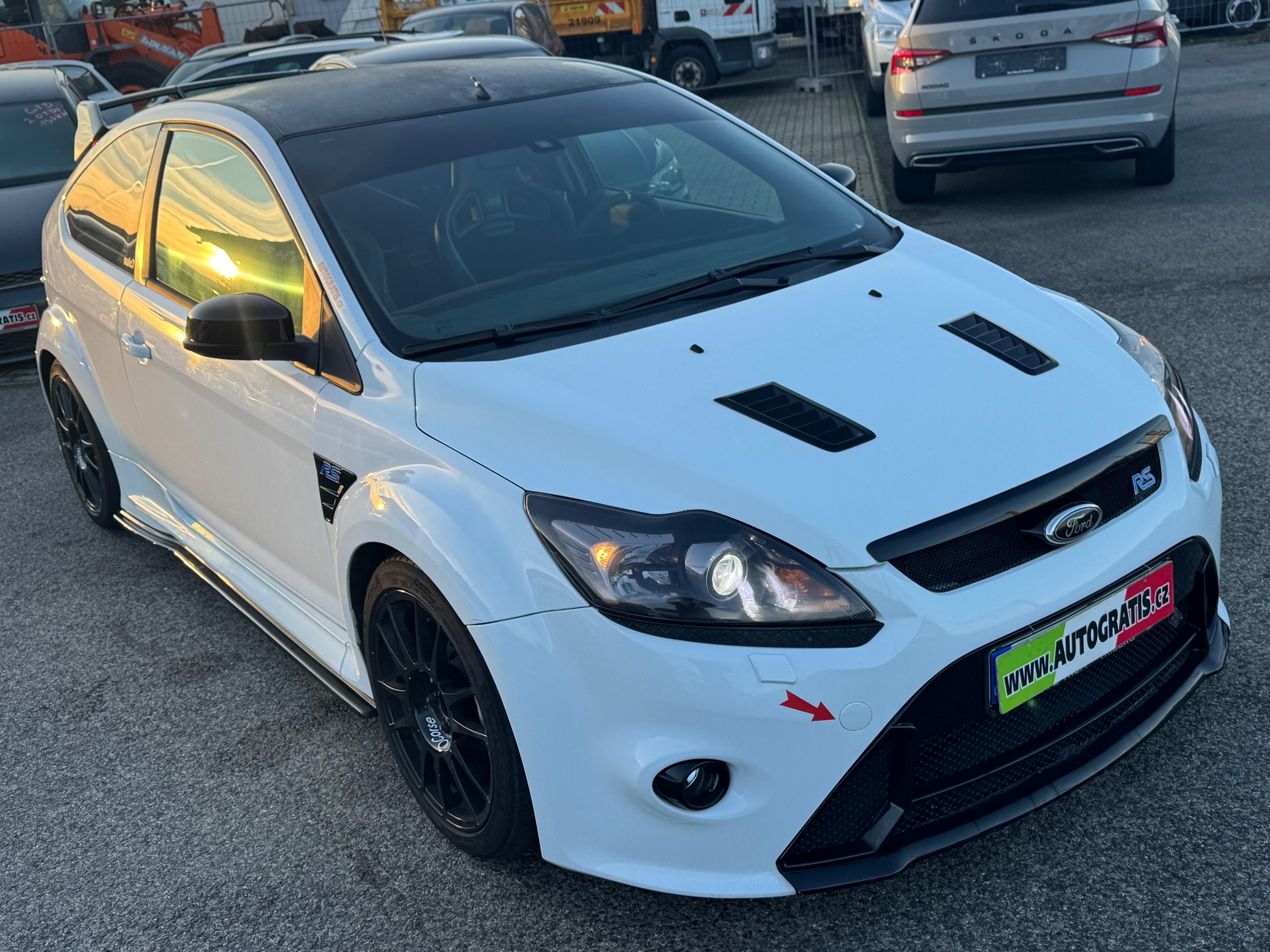 Ford Focus, 2.5i-RS-RECARO-BRZDY-TOP-SONG - fotka 2