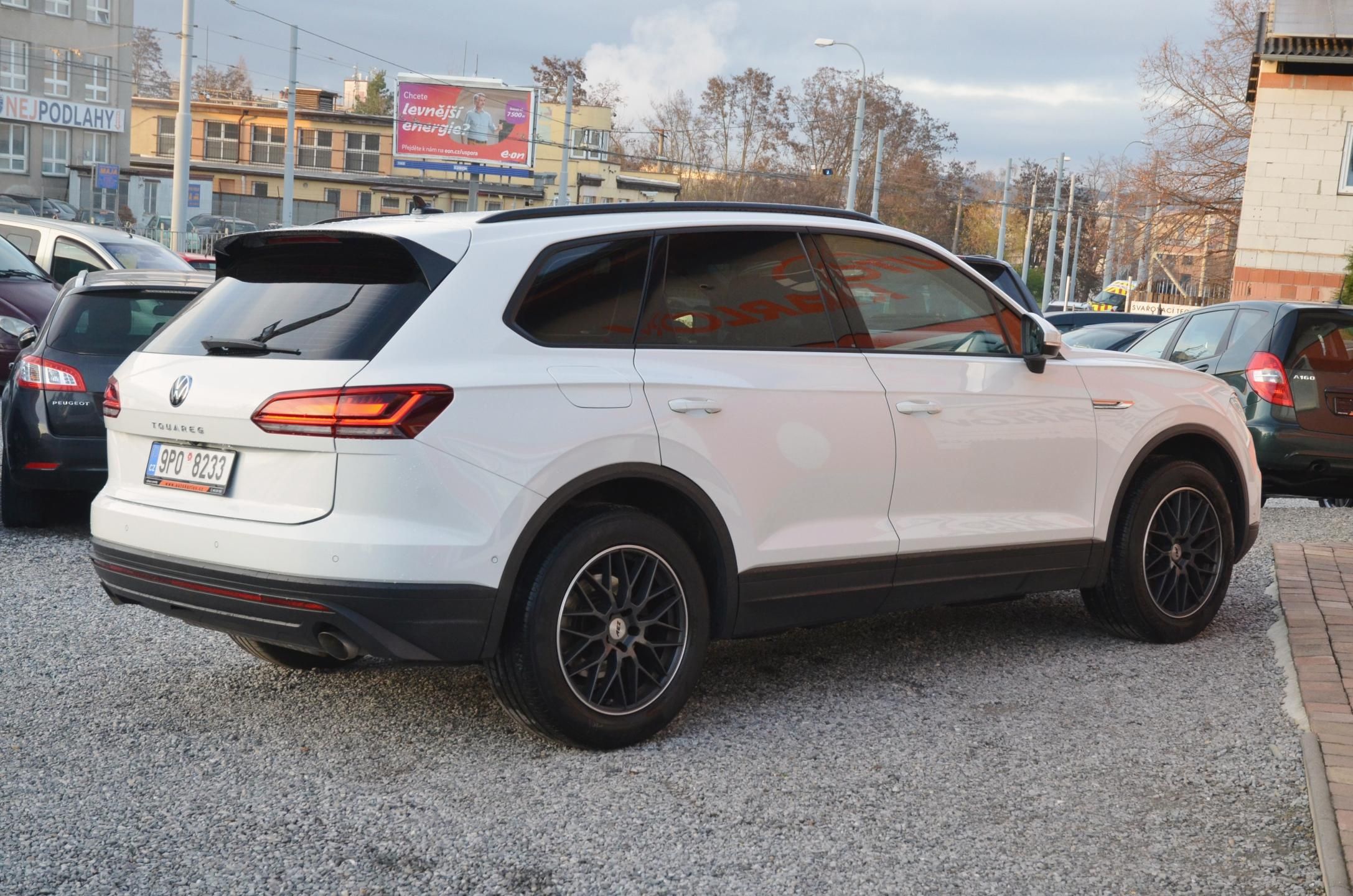 Volkswagen Touareg, 3.0 TDi 200kW 4x4 / ČR / TAŽNÉ - fotka 6