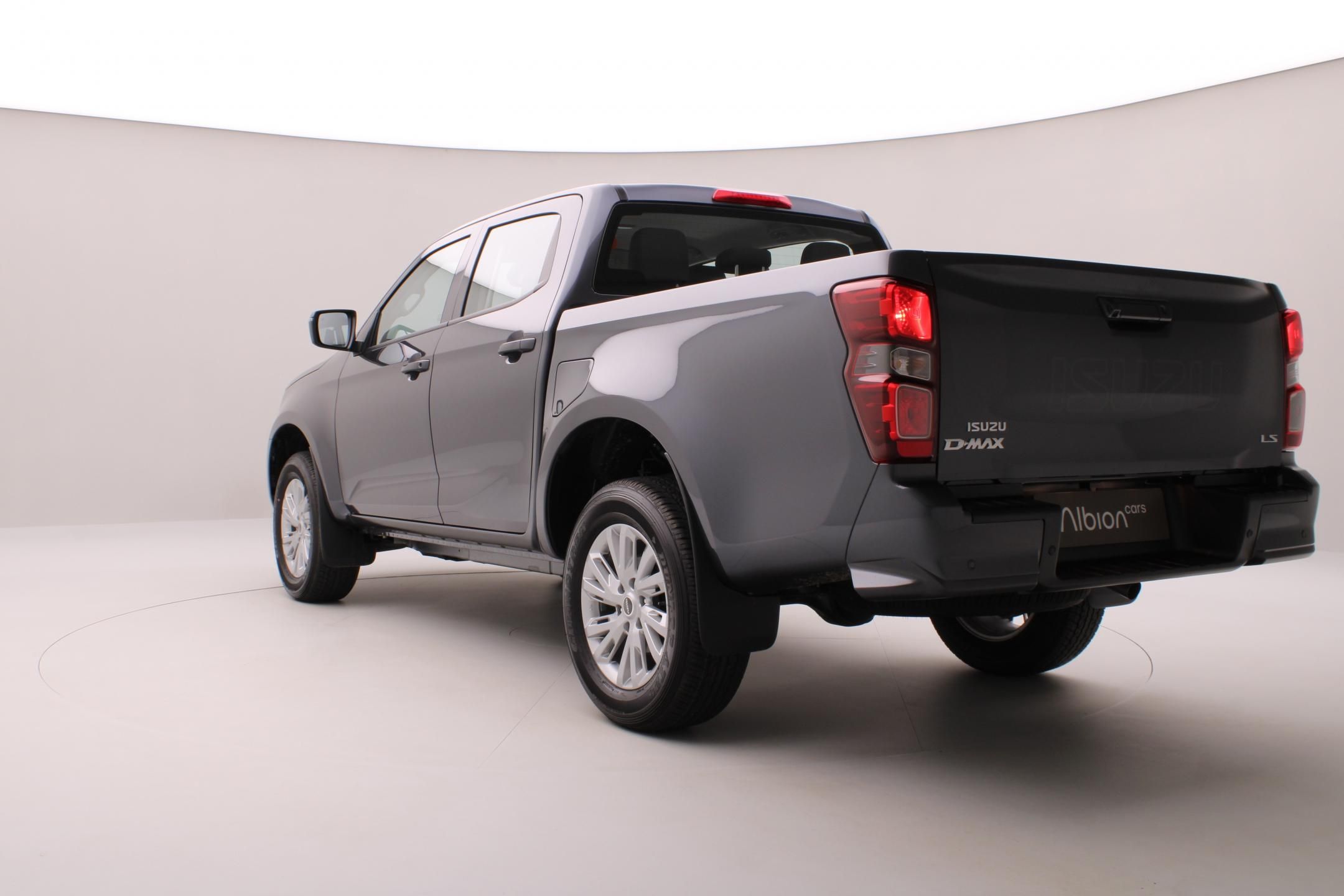 Isuzu D-Max, Double Cab 1,9l LS 4x4 AUT - fotka 3