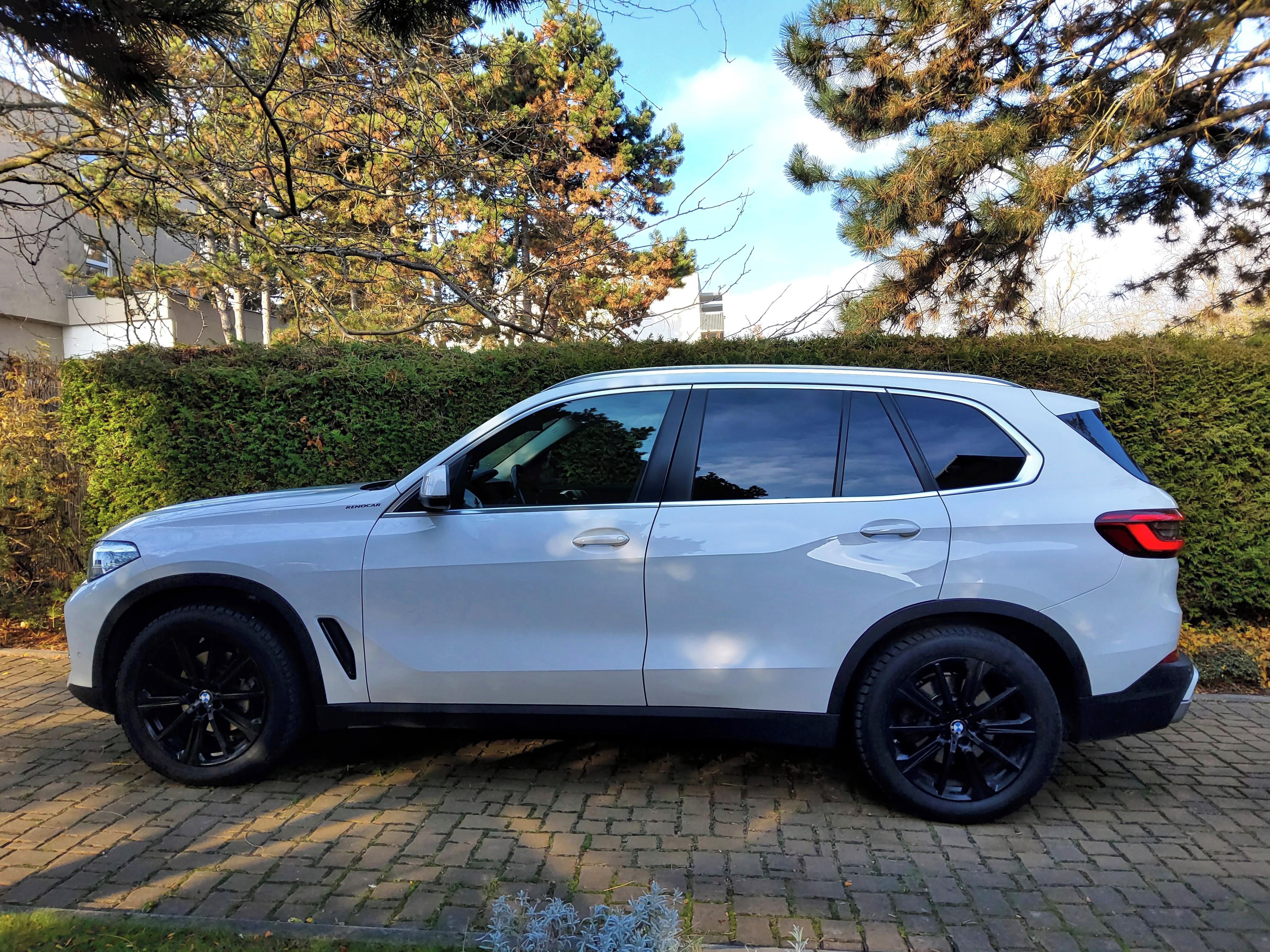 BMW X5, 30d xDr. 195kW ČR - fotka 3