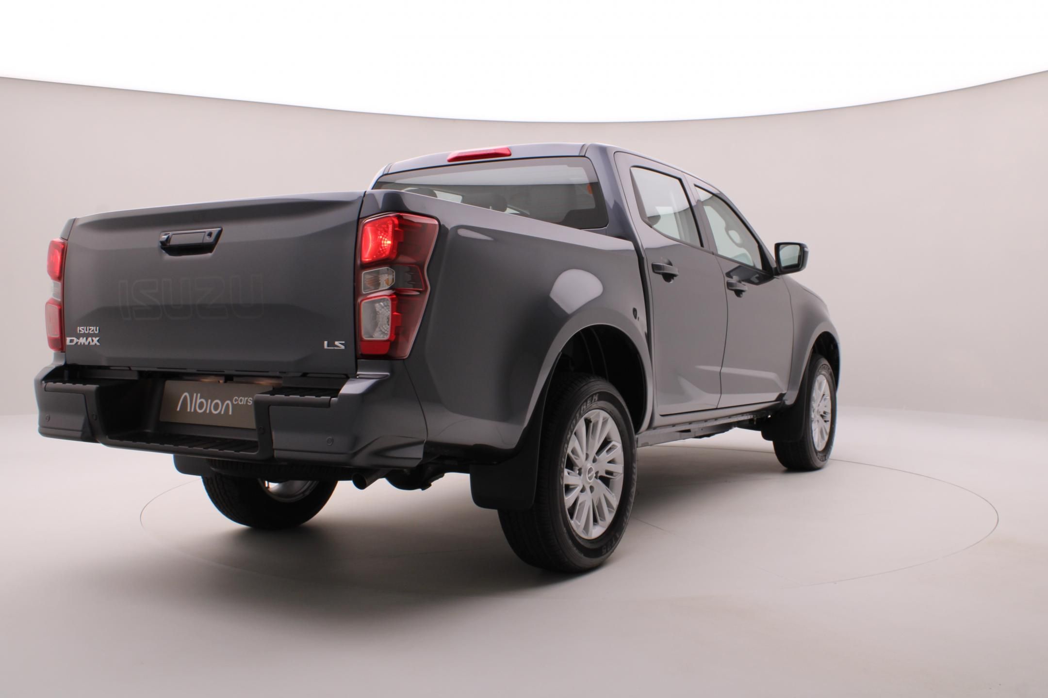 Isuzu D-Max, Double Cab 1,9l LS 4x4 AUT - fotka 5