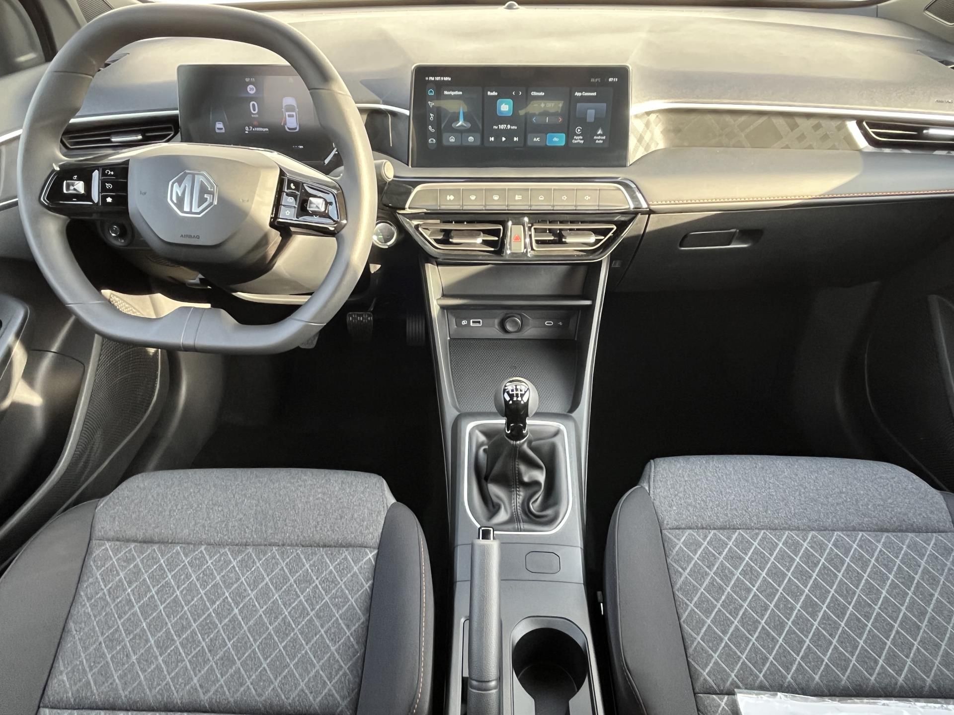 MG MG3, 1.5 VTi / 85 kW ELEGANCE - fotka 6