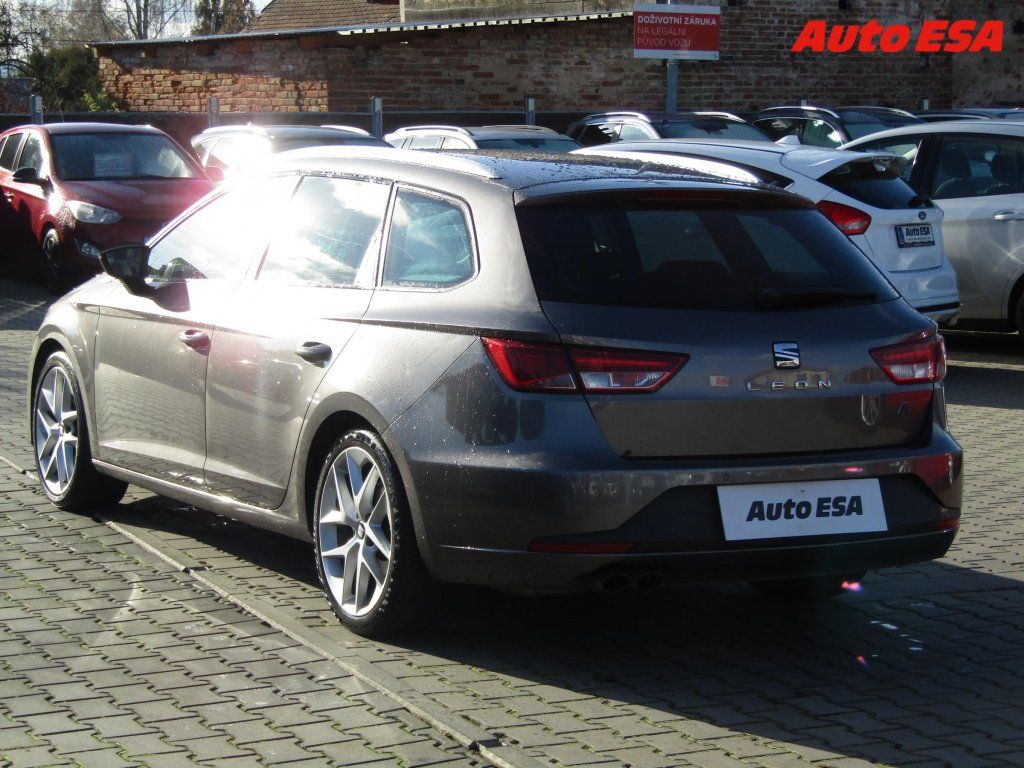 Seat Leon, 2.0 TDi,ČR,servis.kniha - fotka 6
