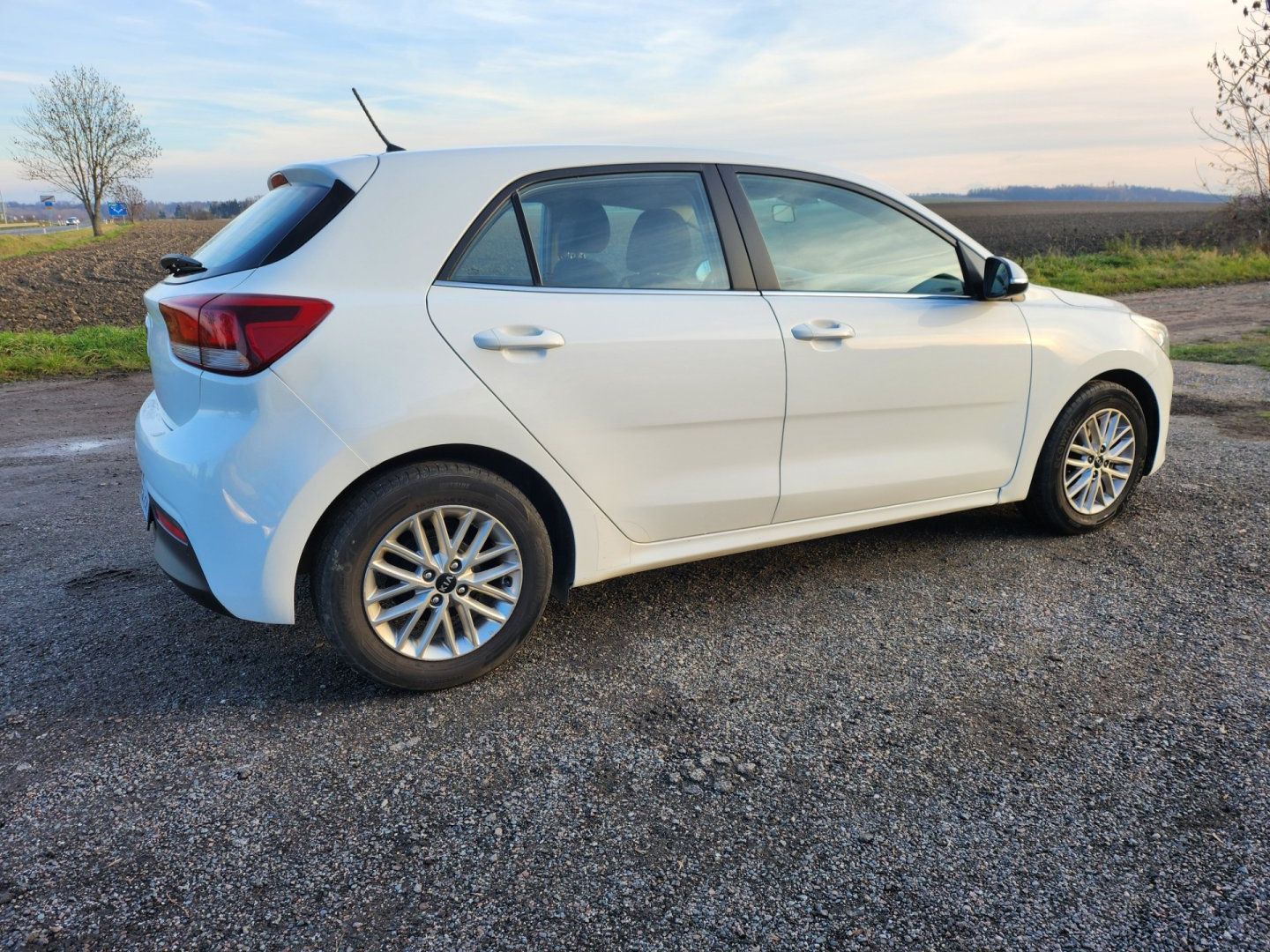 Kia Rio, 1.4 /73.3 kw - fotka 4