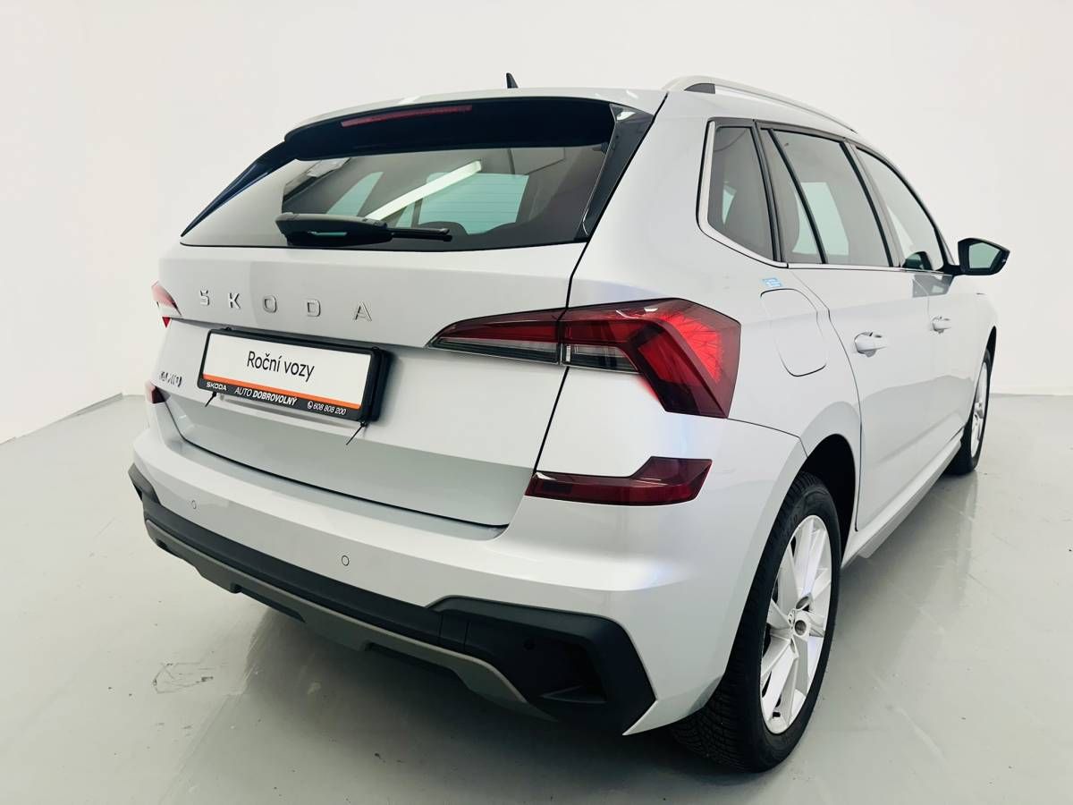 Škoda Kamiq, Top Selection 1,0 TSI/85kW MT6 - fotka 2