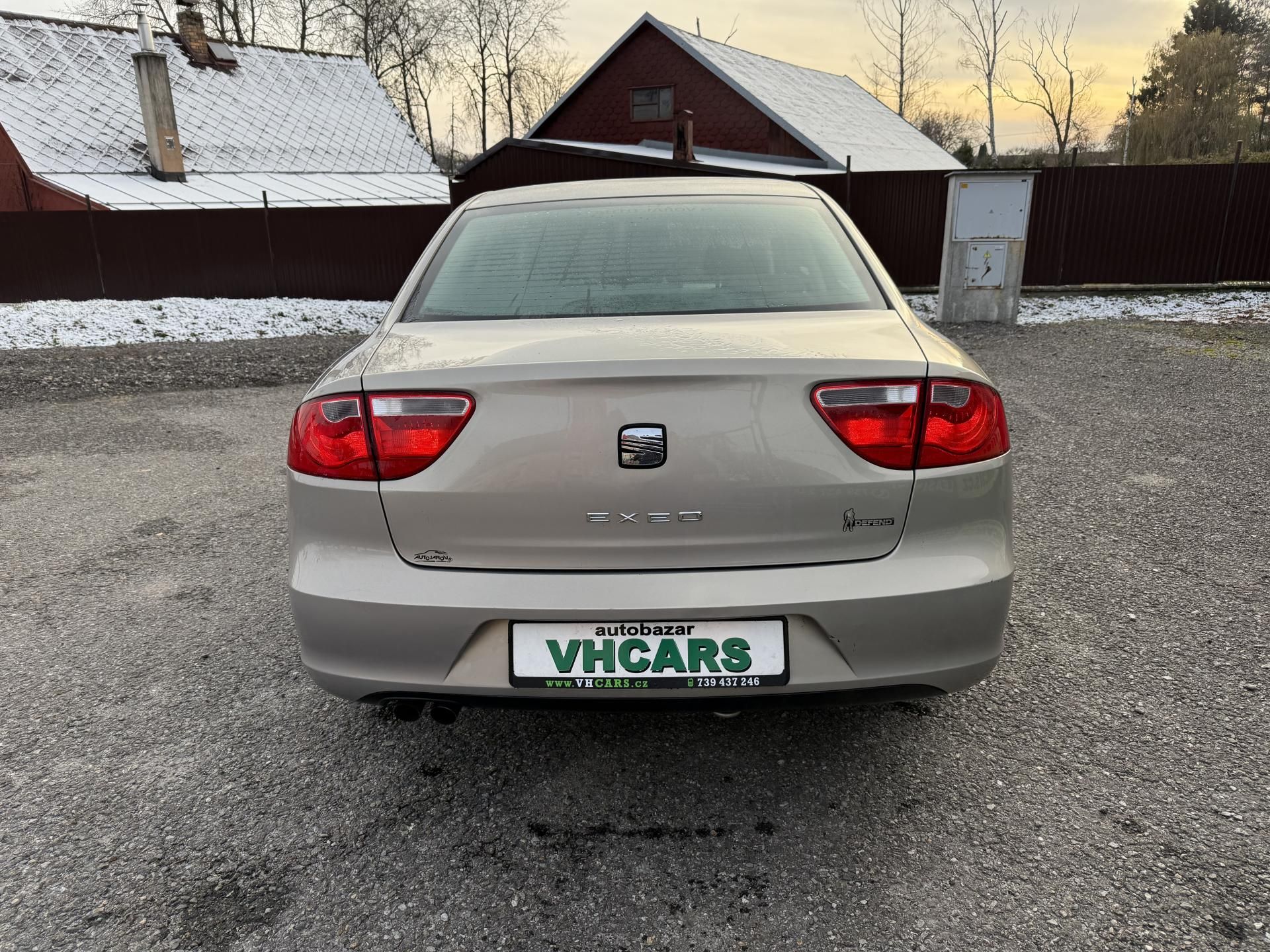 Seat Exeo, 2,0TDI 105kW - fotka 6