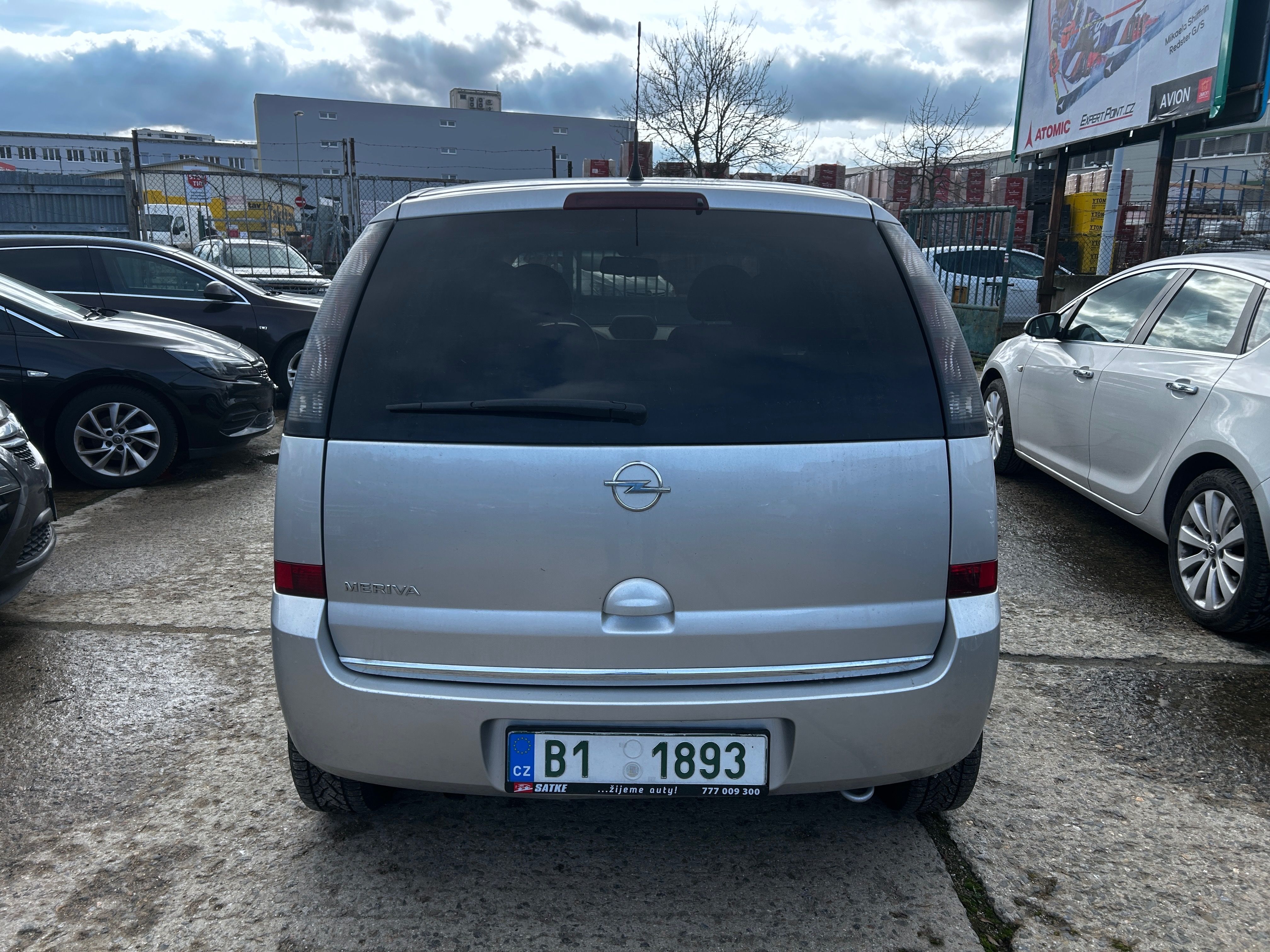 Opel Meriva, 1,6 16V, najeto 99.000 km - fotka 5