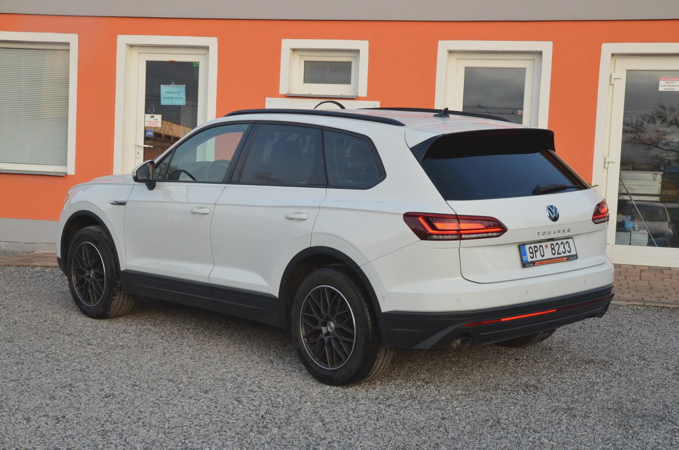 Volkswagen Touareg, 3.0 TDi 200kW 4x4 / ČR / TAŽNÉ - fotka 4