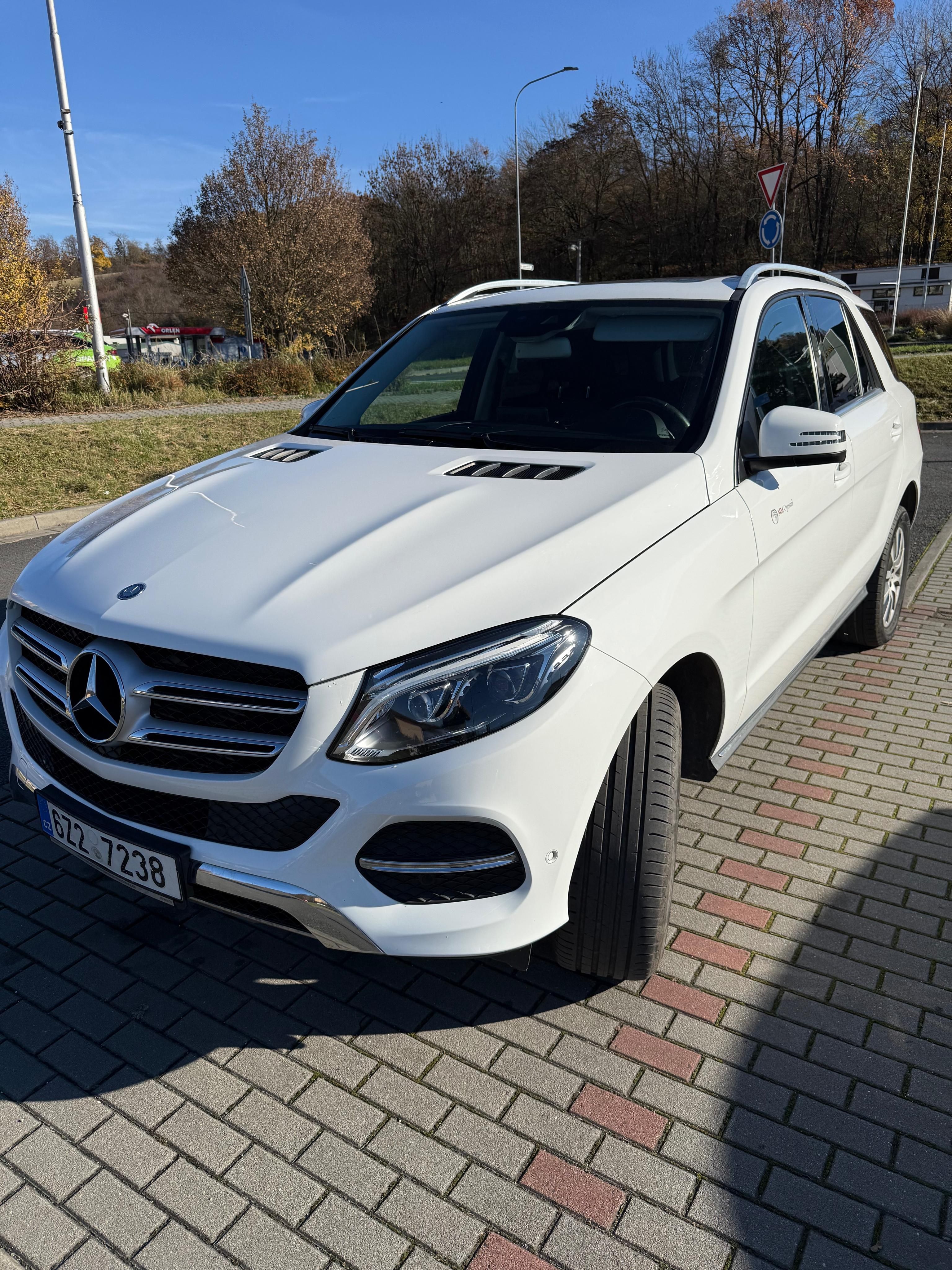Mercedes-Benz GLE, Super stav - fotka 5