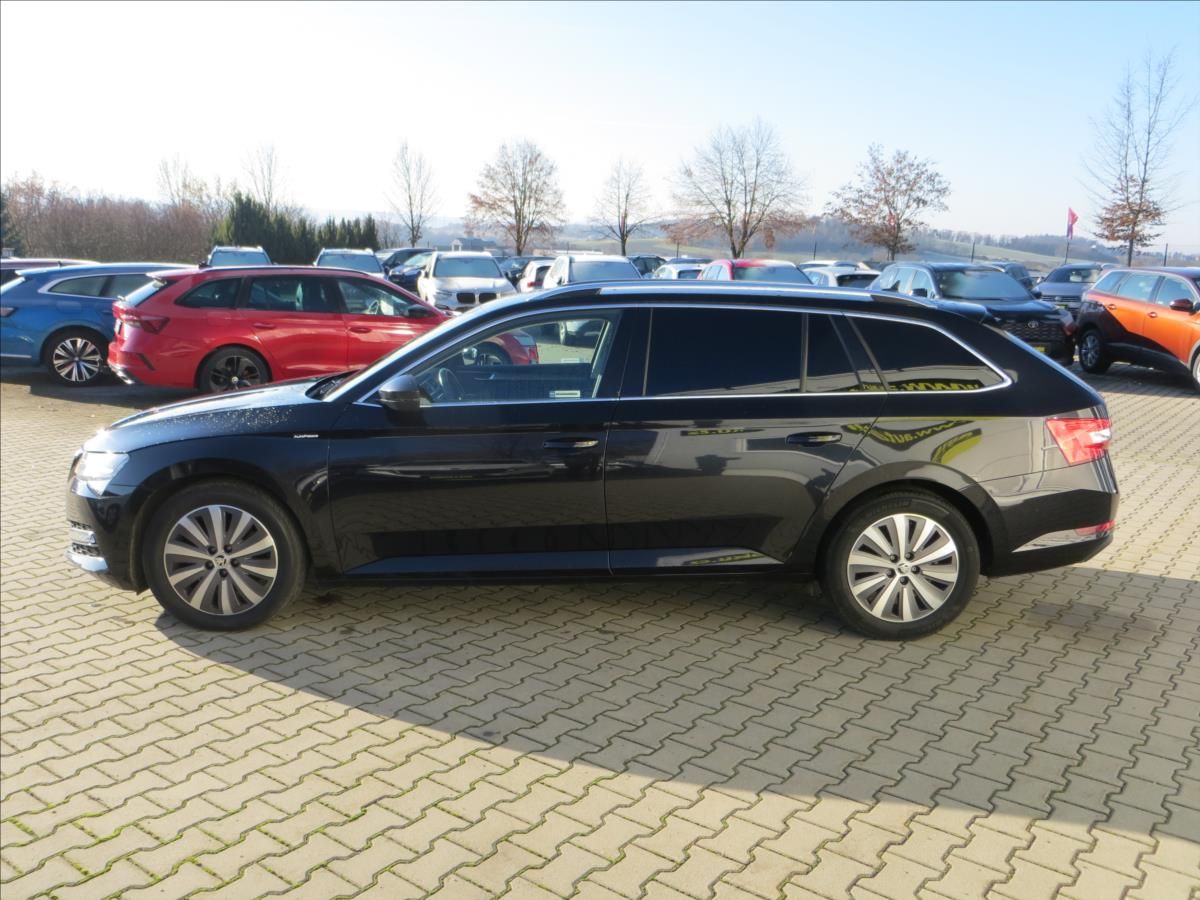 Škoda Superb, 2,0 TDI Style 110kW DSG ČR - fotka 4
