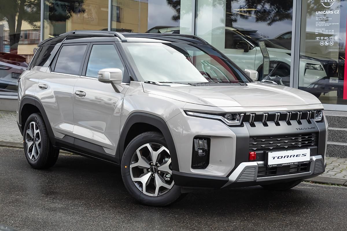 SsangYong Torres, 1,5 GDI 2WD AT STYLE EL.5DVEŘE - fotka 3