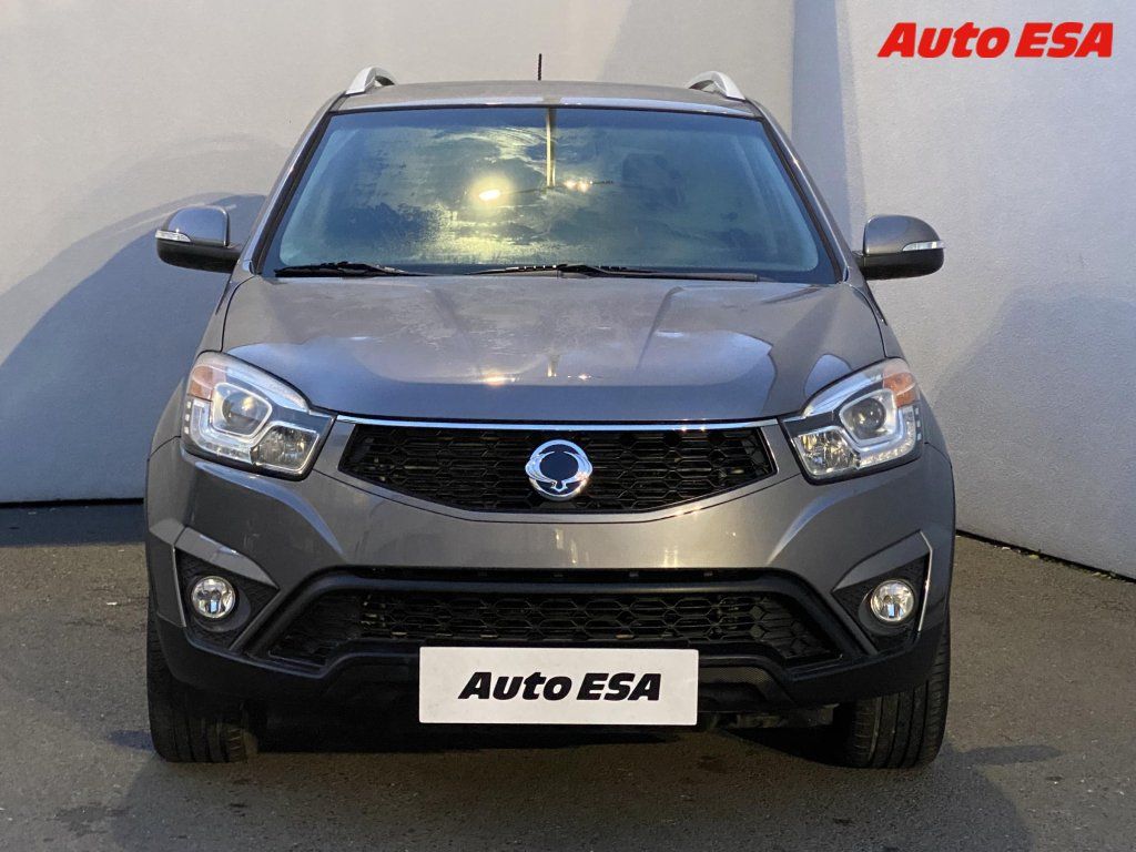 SsangYong Korando, 2.0 e-XDi AWD,AC,TZ - fotka 2