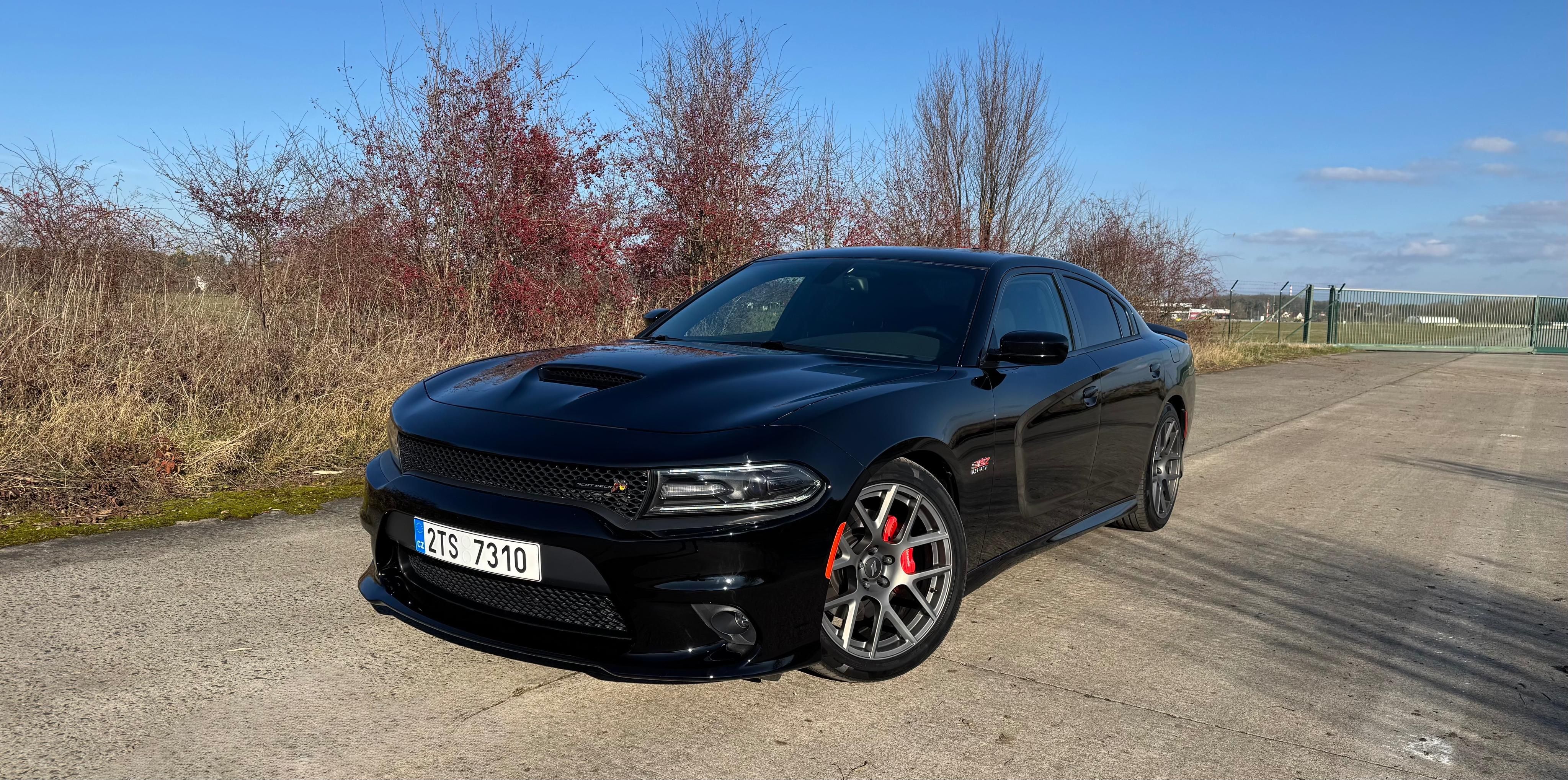 Dodge Charger, R/T Scat Pack 6.4 V8 362 kW - fotka 2
