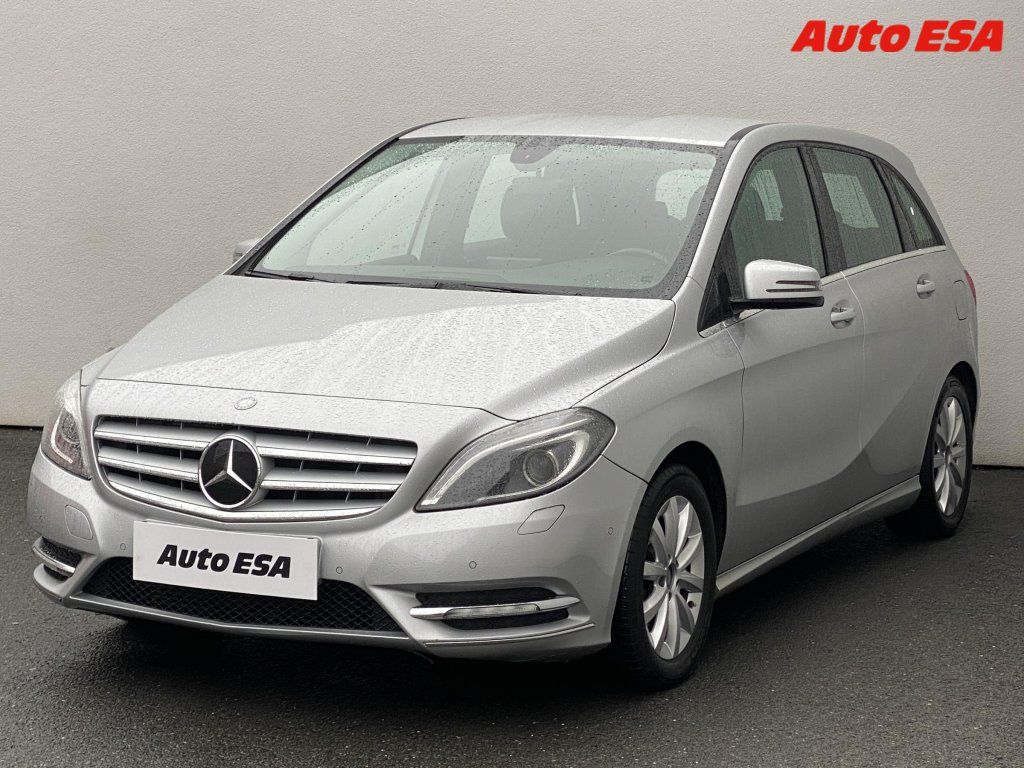 Mercedes-Benz Třídy B, 1.6i B200,AT,bixen,navi - fotka 3