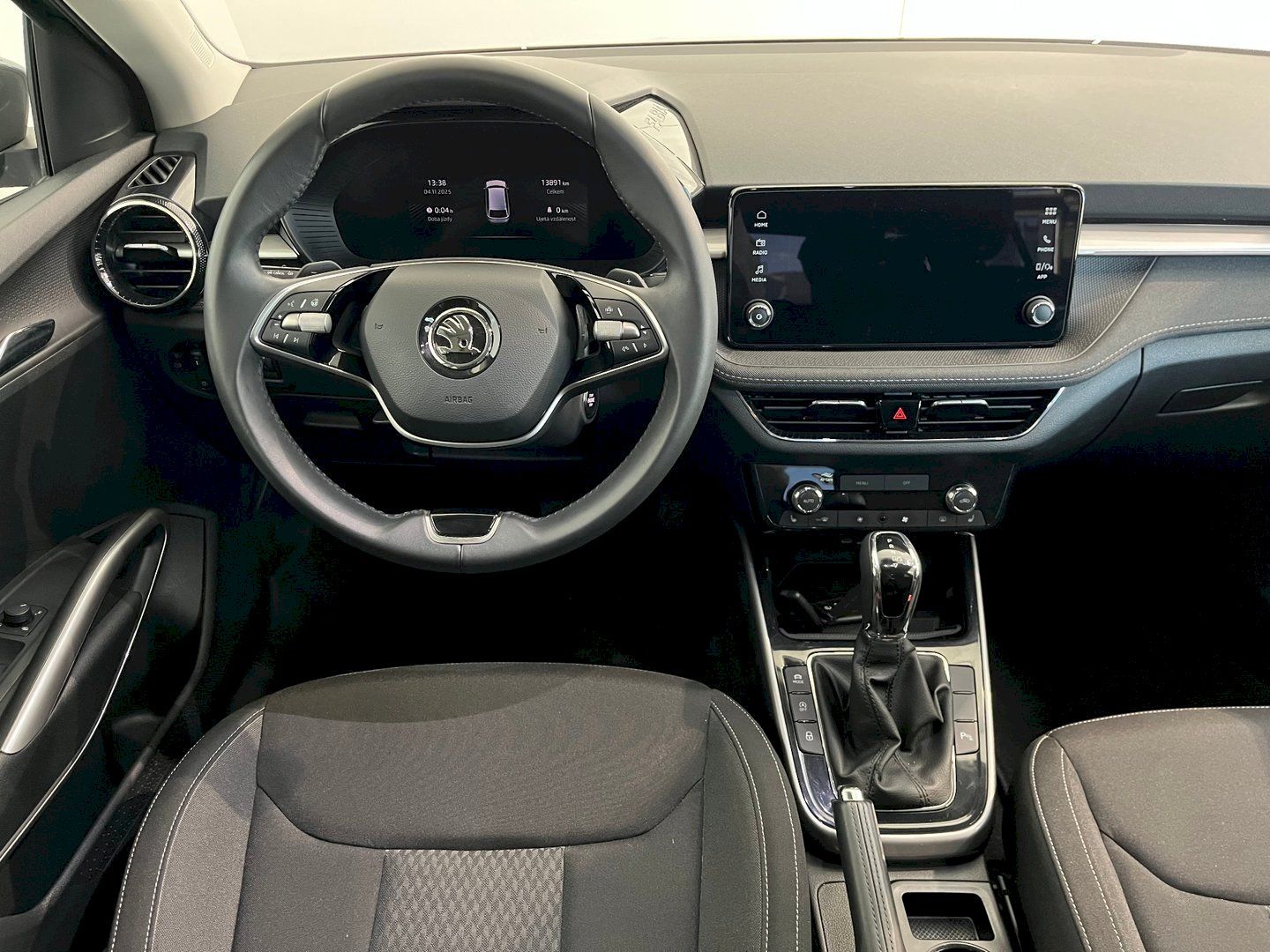 Škoda Fabia, 1.0 TSI 85 kW A7F Top Selectio - fotka 5