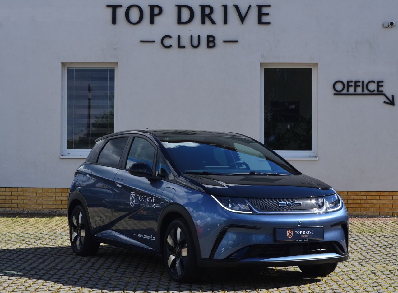 BYD Dolphin, Design*V2L*Qi*T.Č.*pano.*360° - fotka 3