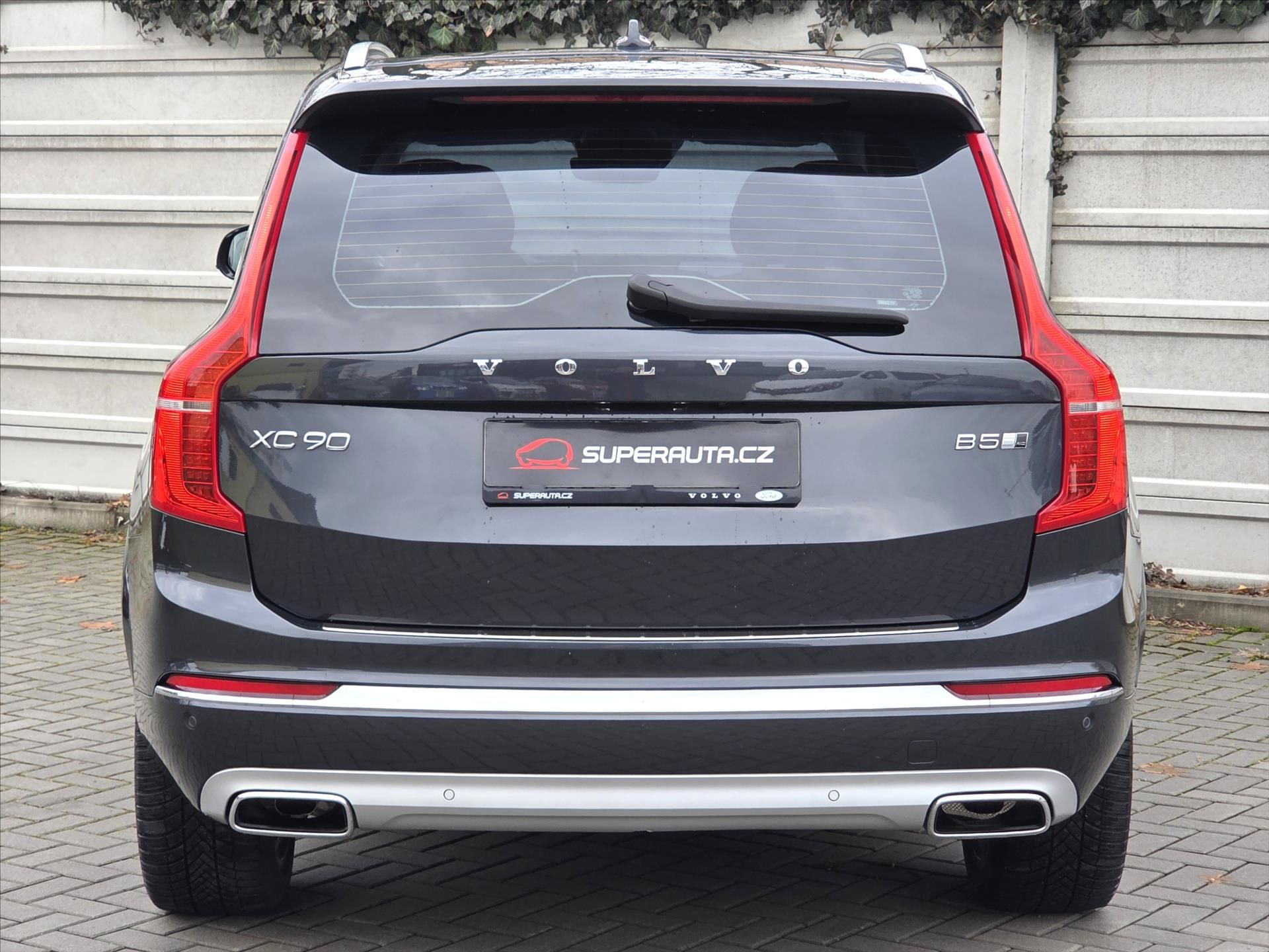 Volvo XC90, 2,0 B5 Inscription Ventil.sed. - fotka 5
