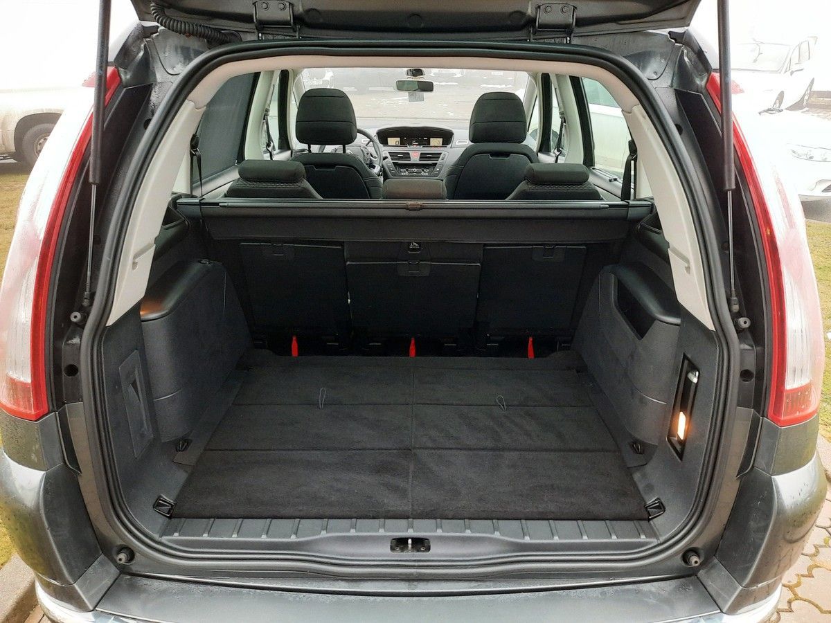 Citroën C4 Picasso, 1,6 eHDI 112k STT 7 Míst - fotka 6