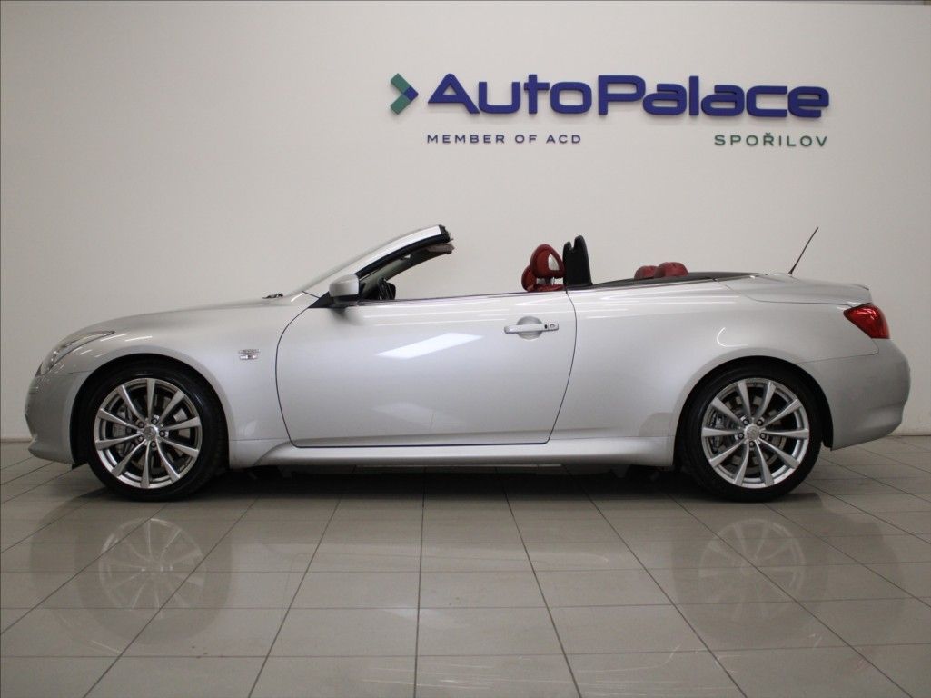 Infiniti G37, 3,7 V6 235kW Premium 107tkm.ČR - fotka 5