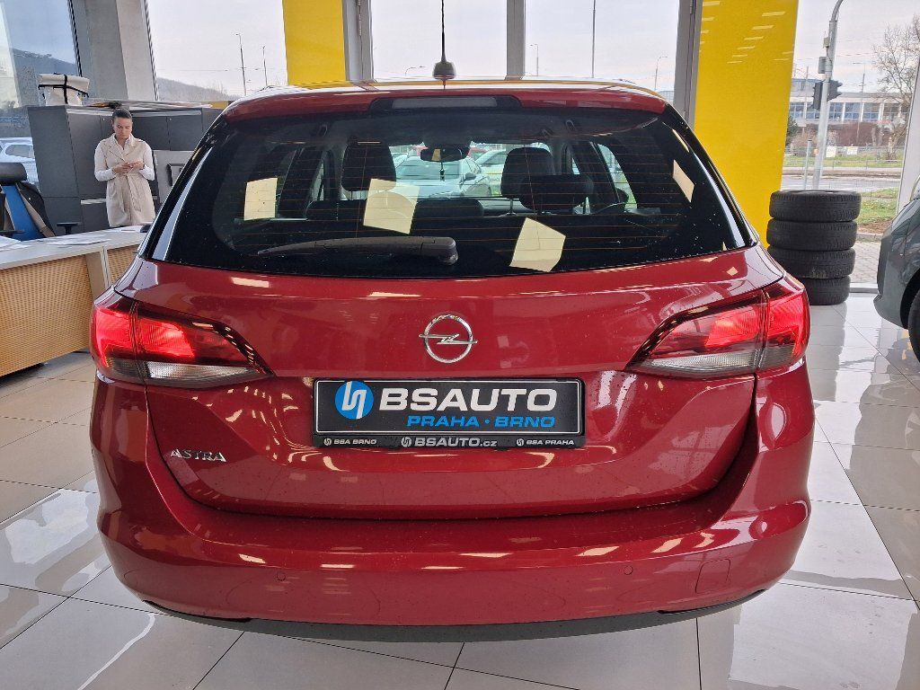 Opel Astra, 1.5CDTi 90kW Automat 2021 - fotka 5