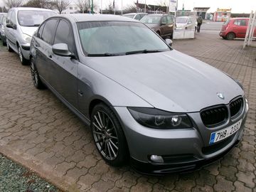 320D x-Drive,130kw,automat