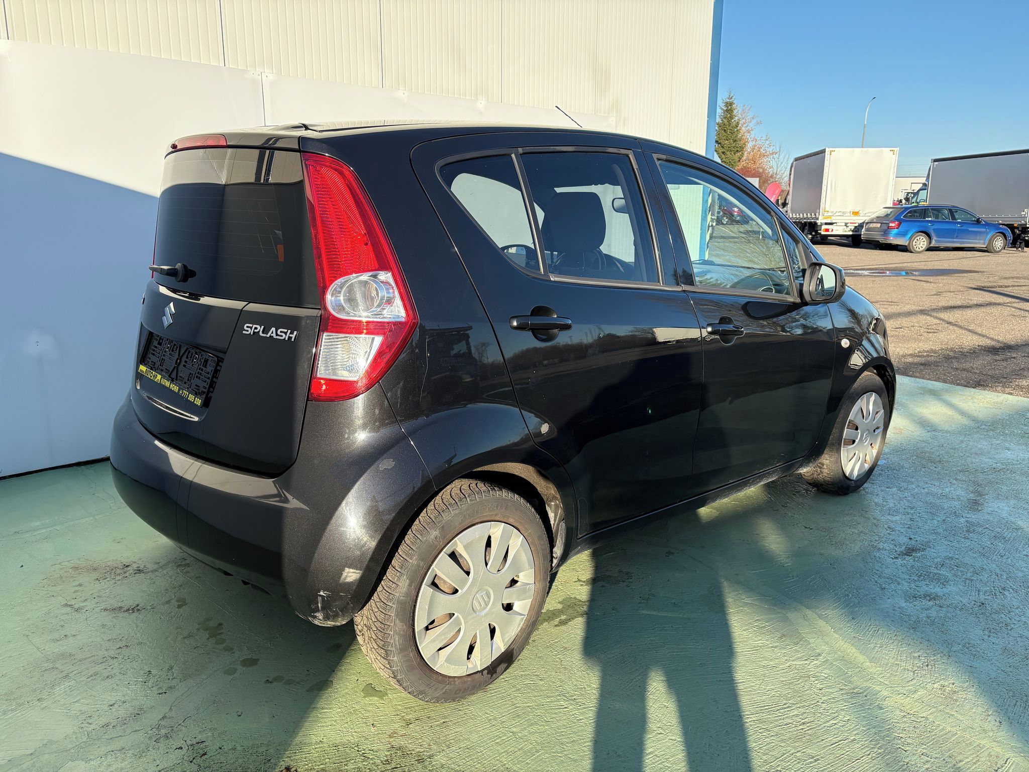 Suzuki Splash, 1.0, 48kW, Klima, Výhřevy - fotka 2