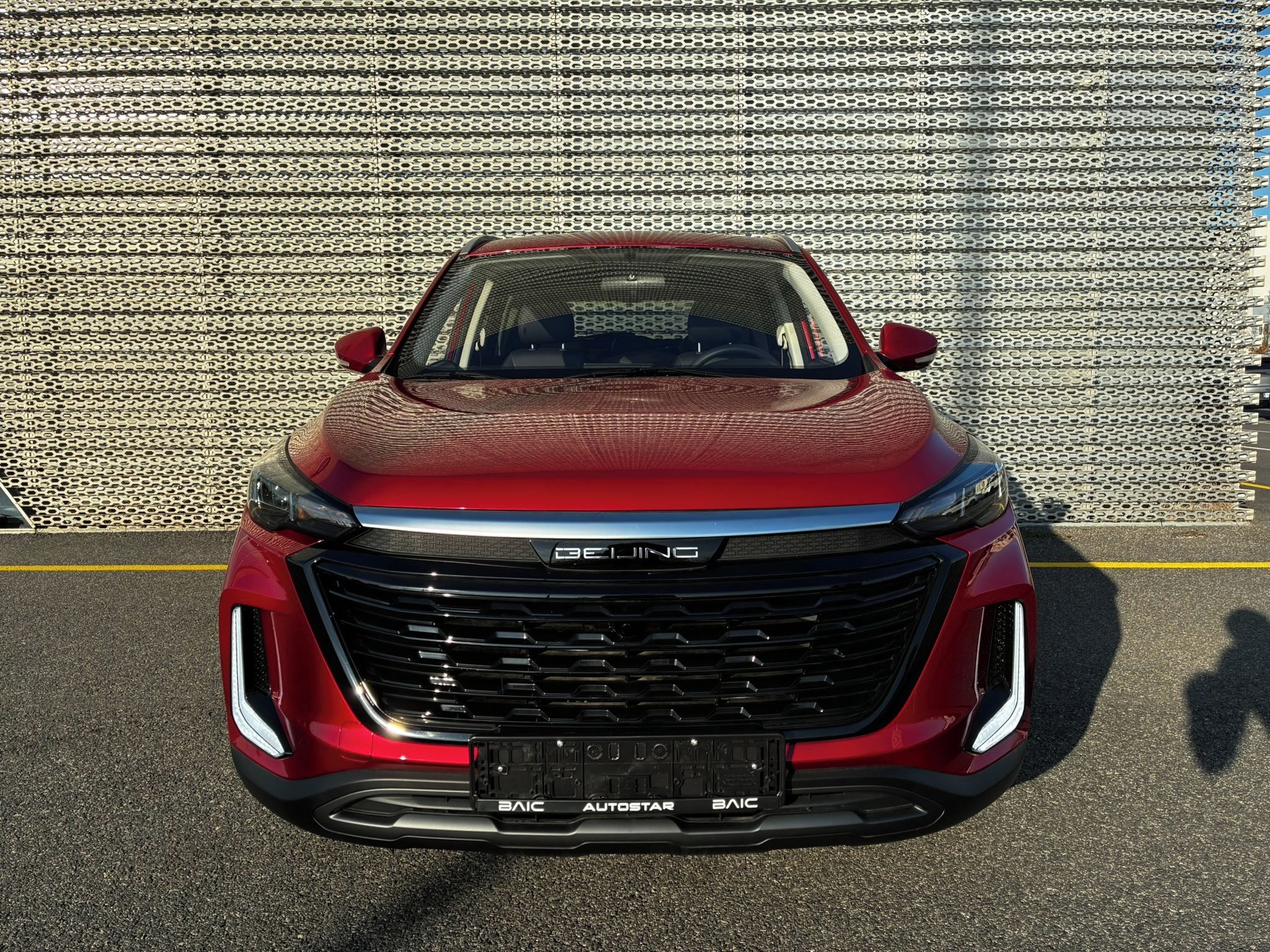 BAIC X35, LUXURY 1,5T 100kW 6/MT 4x2 - fotka 2