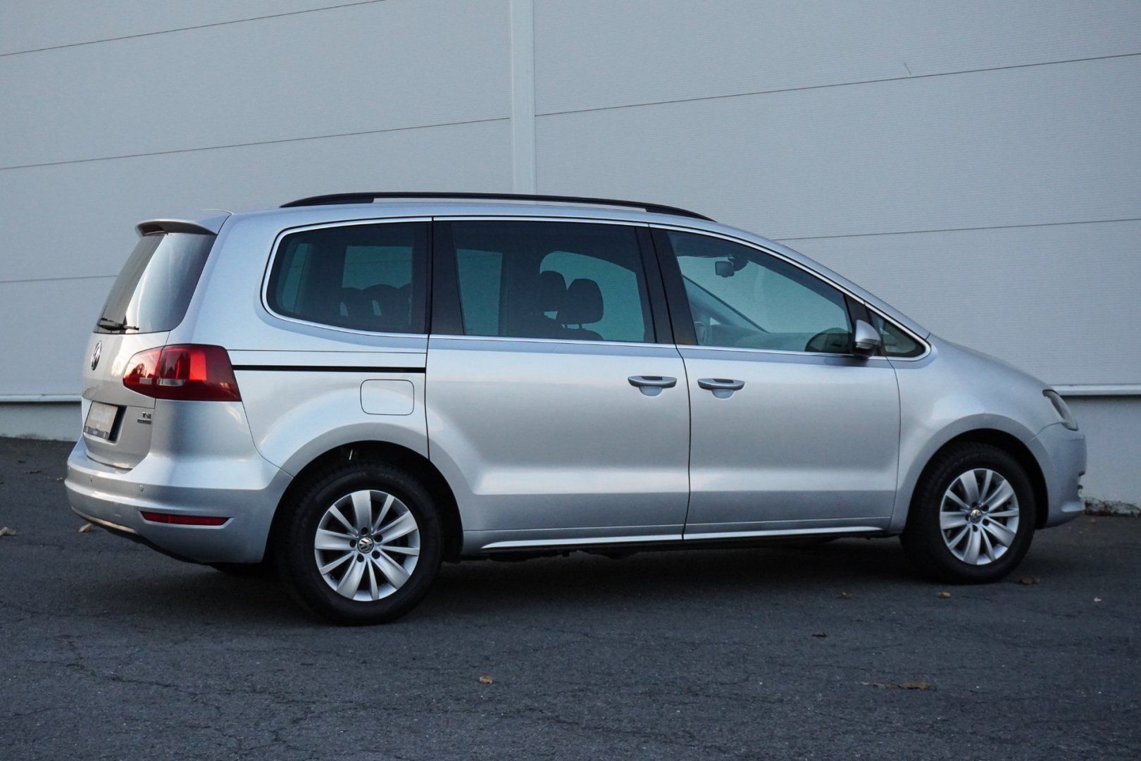 Volkswagen Sharan, 1.4 TSI 7MÍST BEZ KOROZE - fotka 6