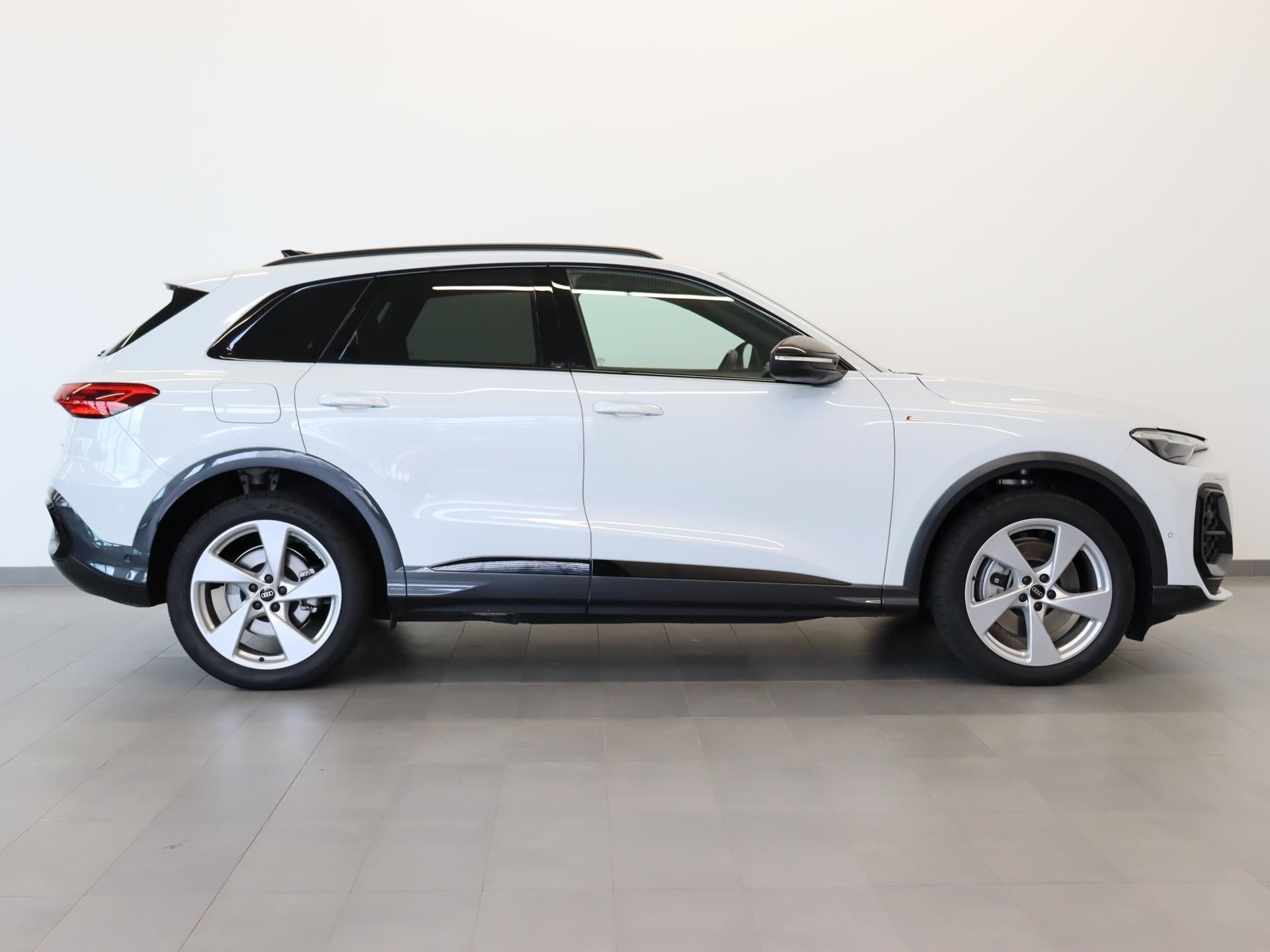 Audi Q5 - fotka 3