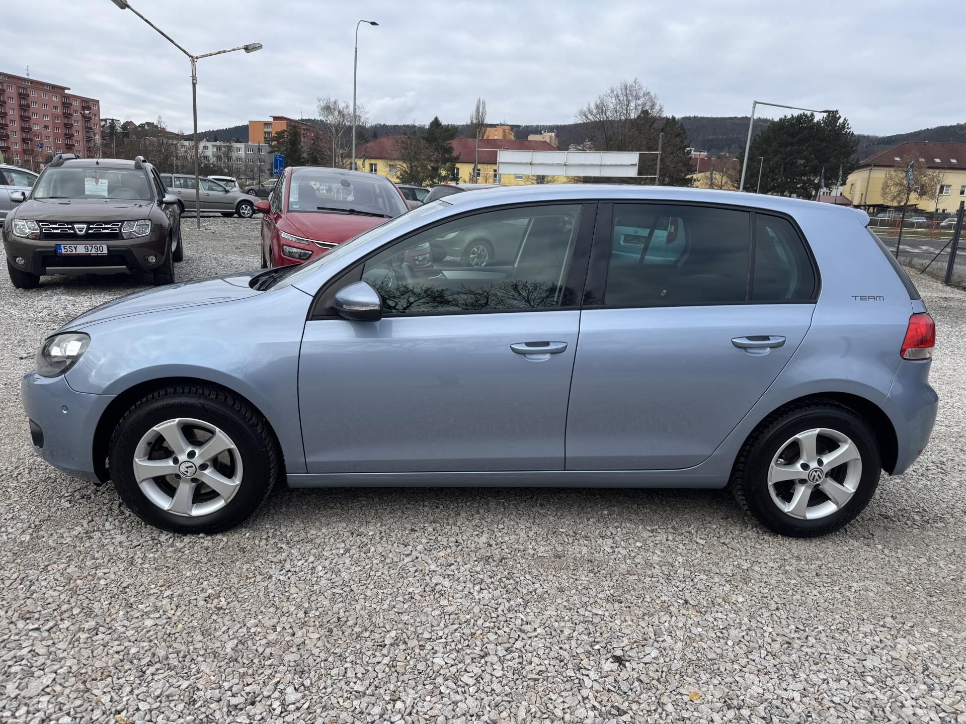 Volkswagen Golf, 1.2TSi,TEAM,2 SADY KOL - fotka 6