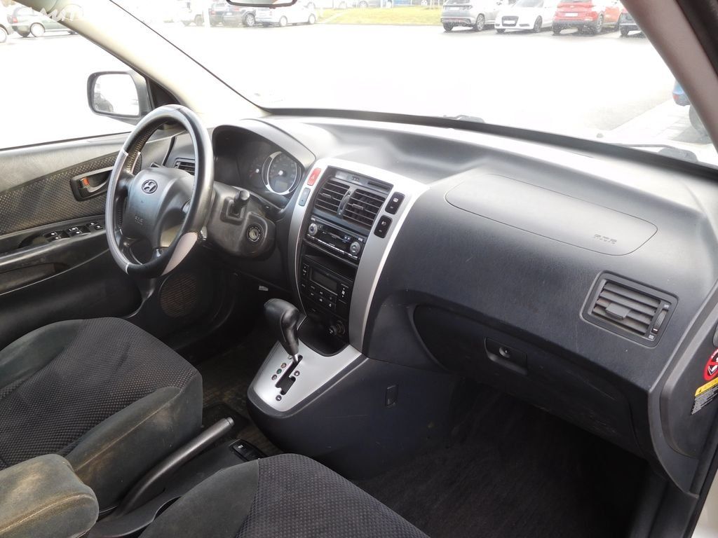 Hyundai Tucson, 2.0CRDi Confort+ 4WD, Automat - fotka 5