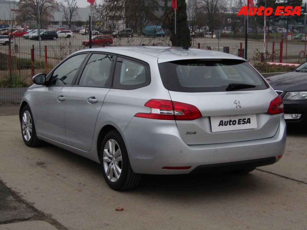 Peugeot 308, 1.6 HDi,Výhřev sed. - fotka 6