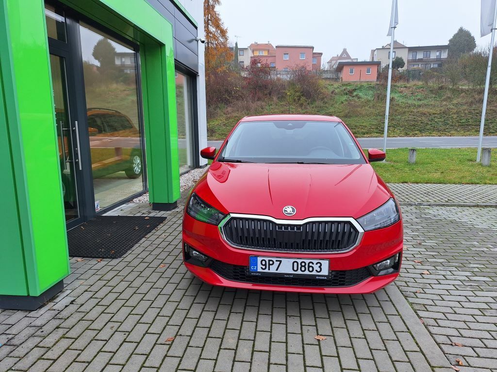 Škoda Fabia, Top Selection 1,0TSI 85kW - fotka 3