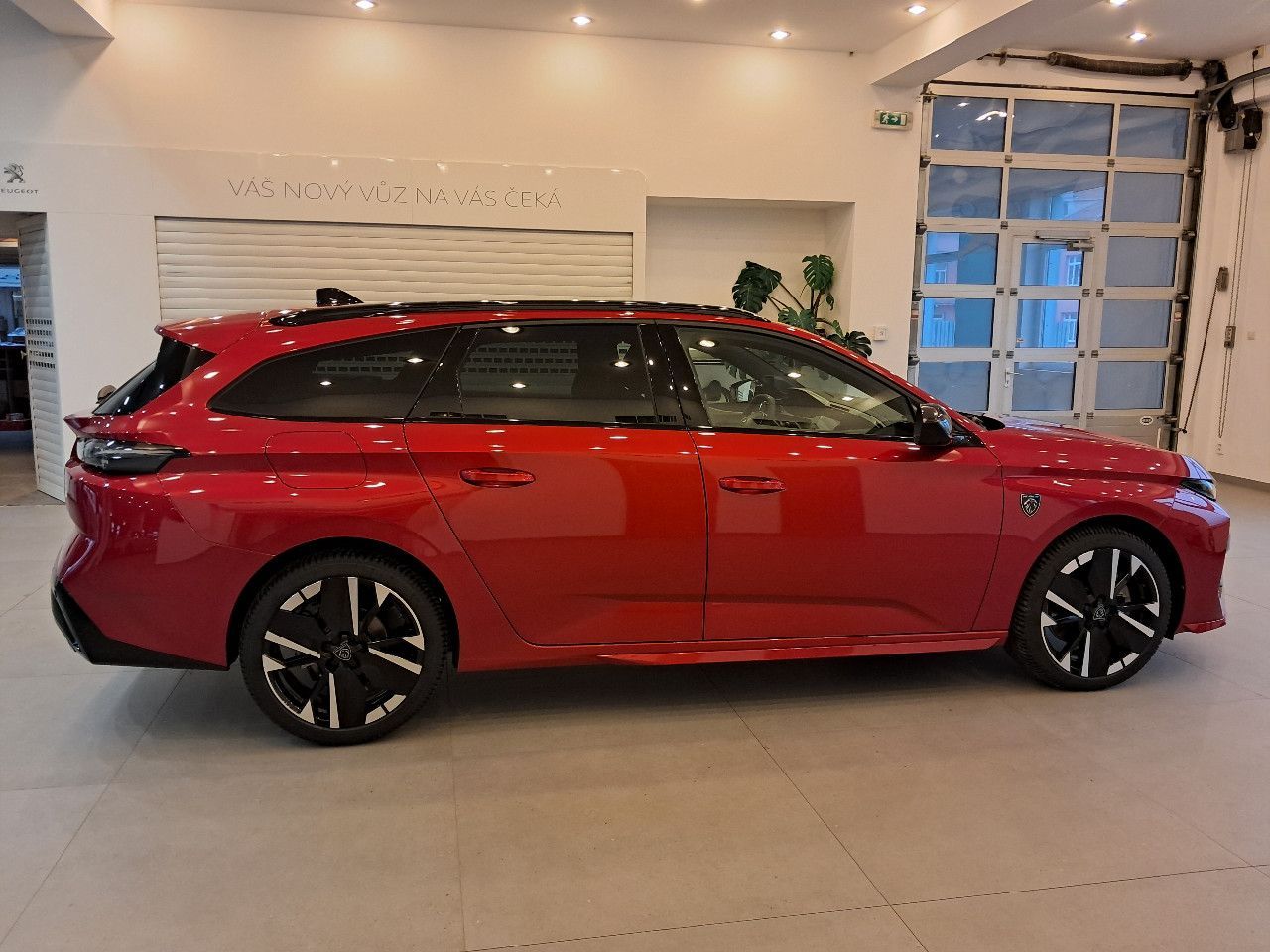 Peugeot 308, SW GT Hybrid 145 e-DCS6 - fotka 4
