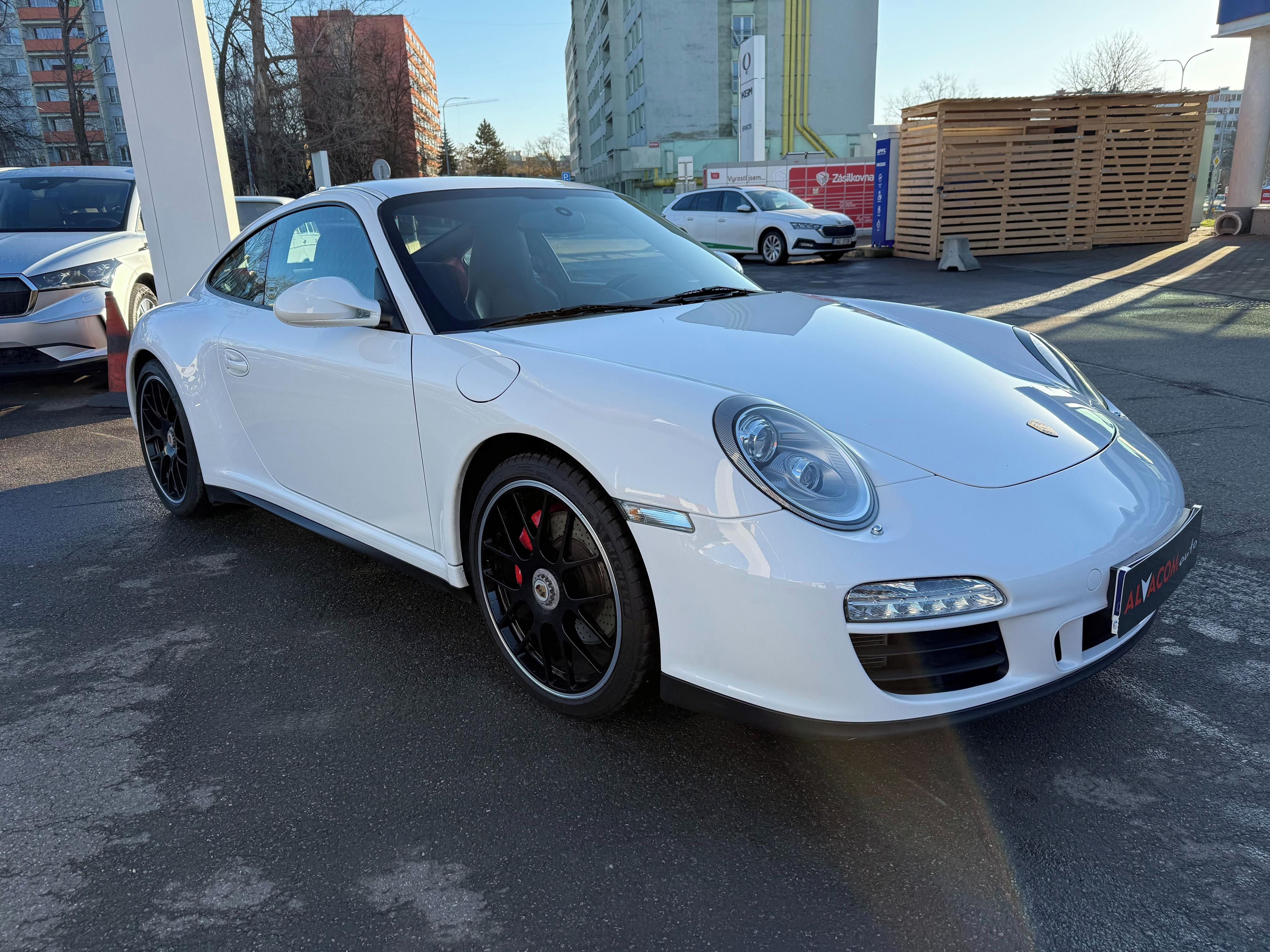 Porsche 911, 4 GTS - fotka 4