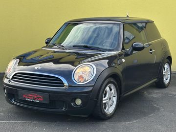 1.4 Benzín/70Kw * KLIMA *