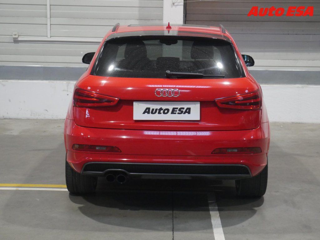 Audi Q3, 2.0 TFSI Quattro,S-line - fotka 5